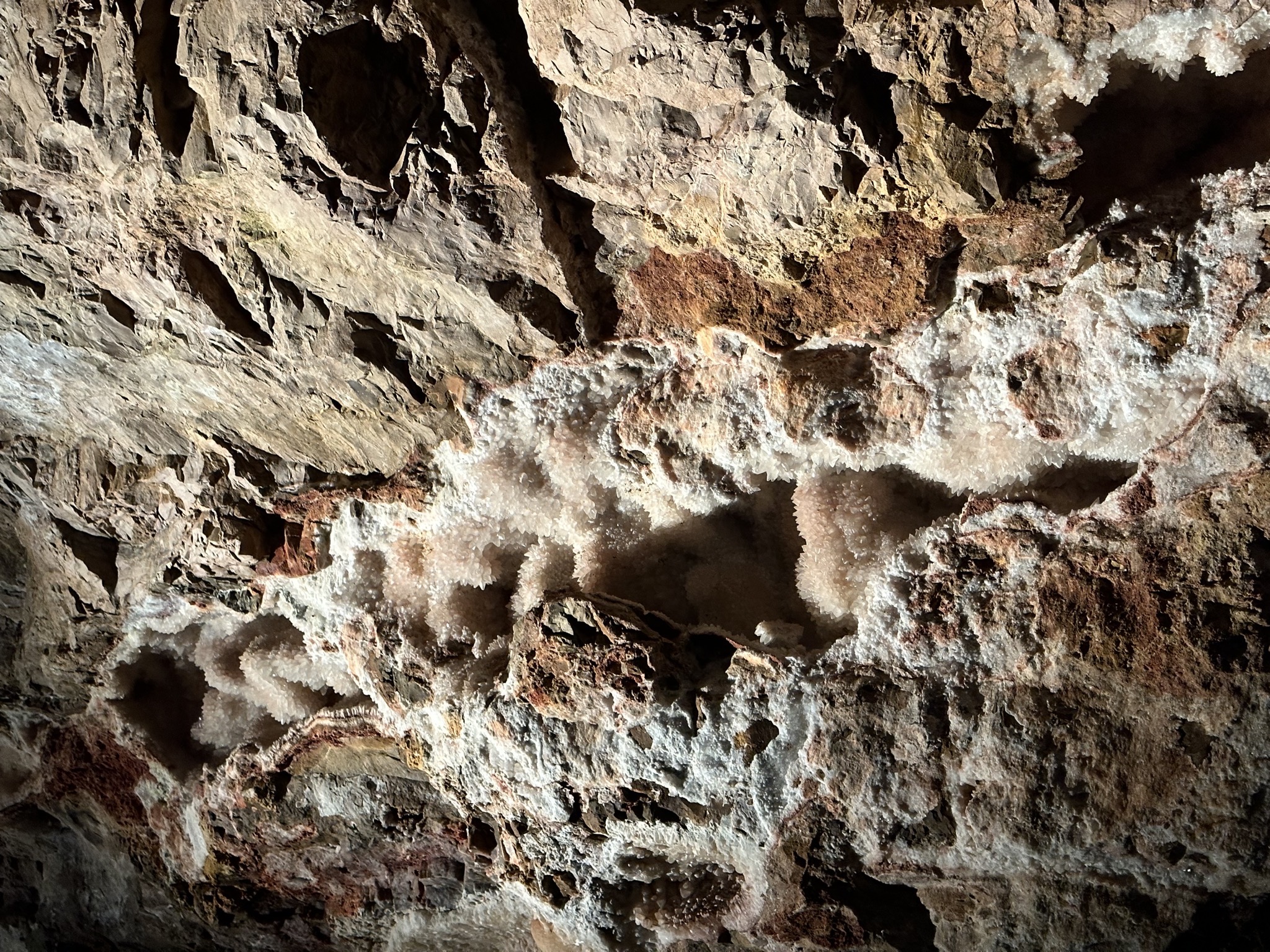 The jewels of Jewel Cave