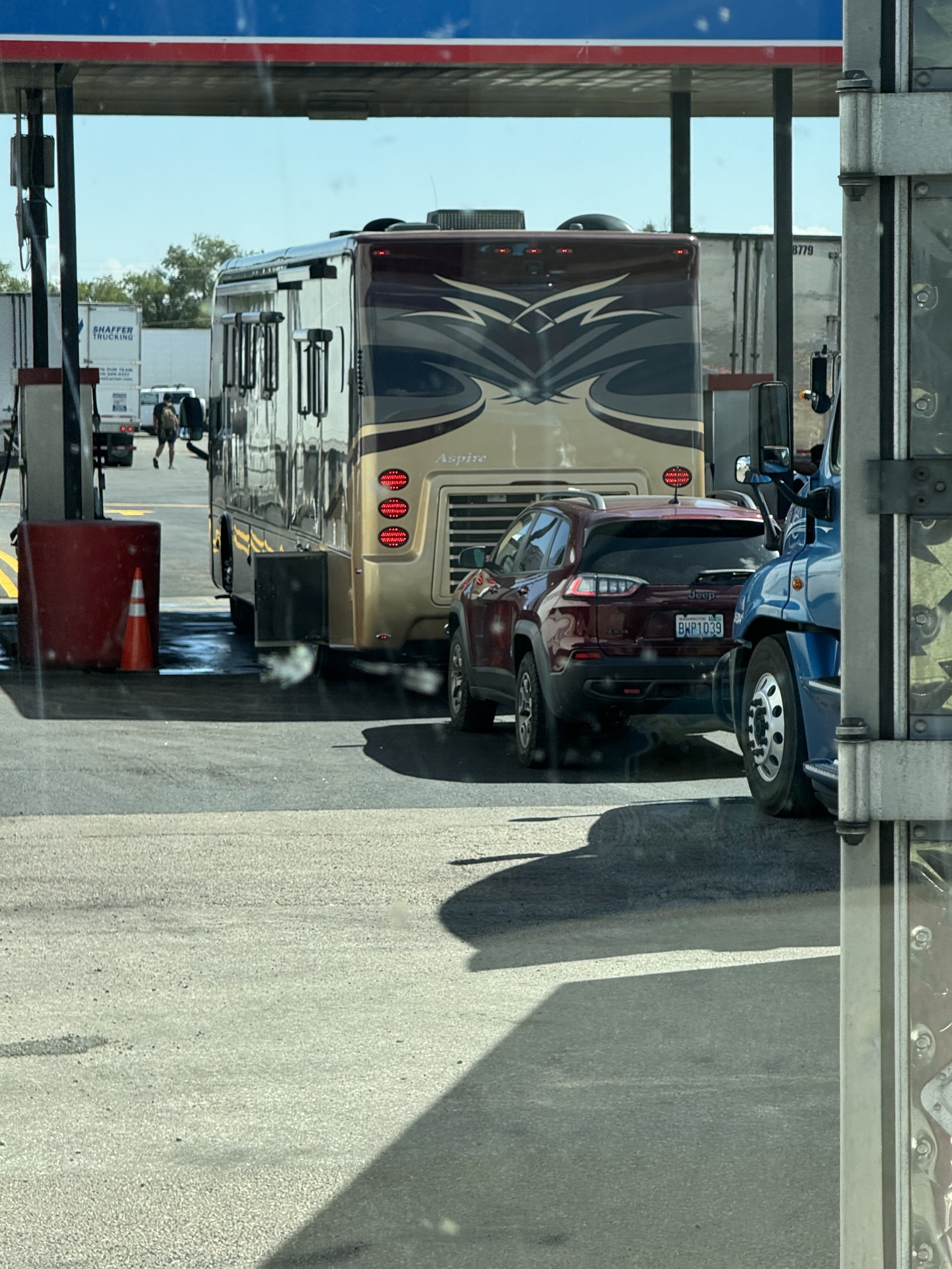 Fuel stop