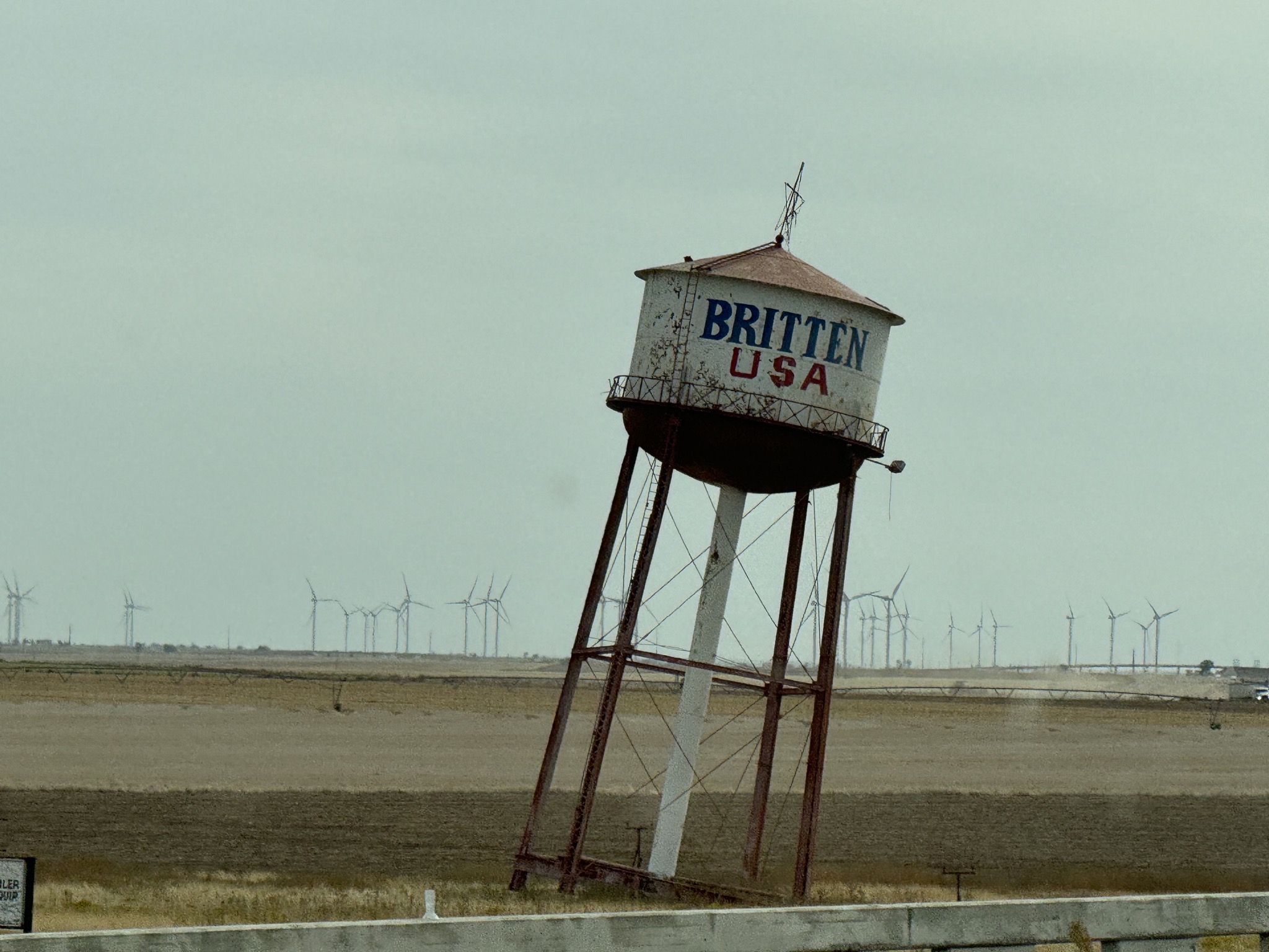 Leaning water tower of Texas