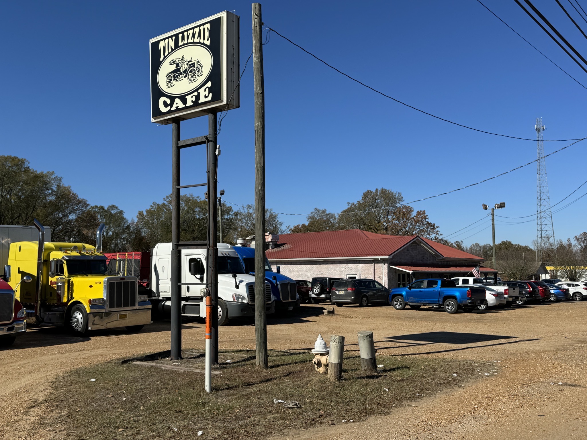 Tin Lizzie Cafe