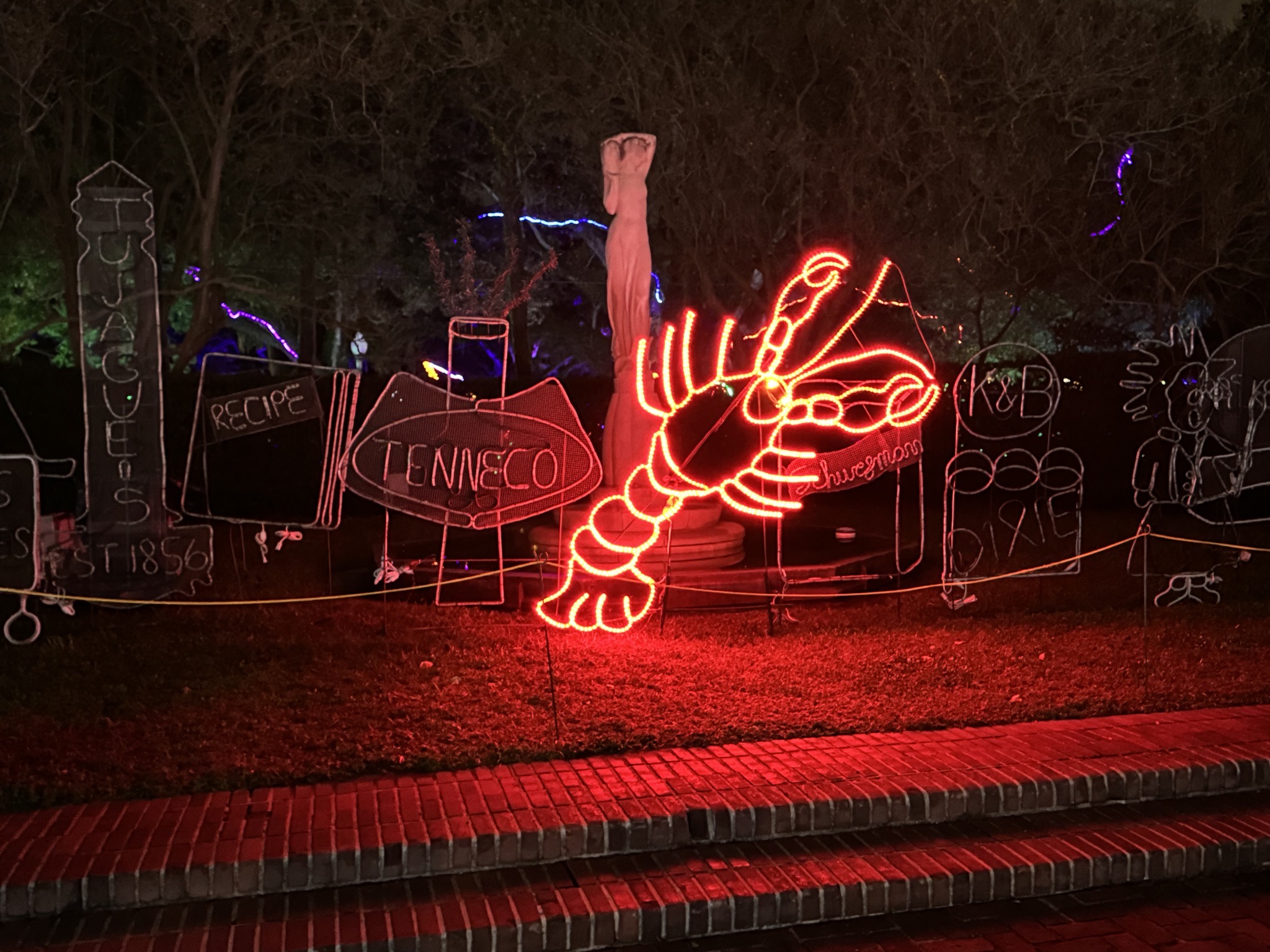 Holiday lights