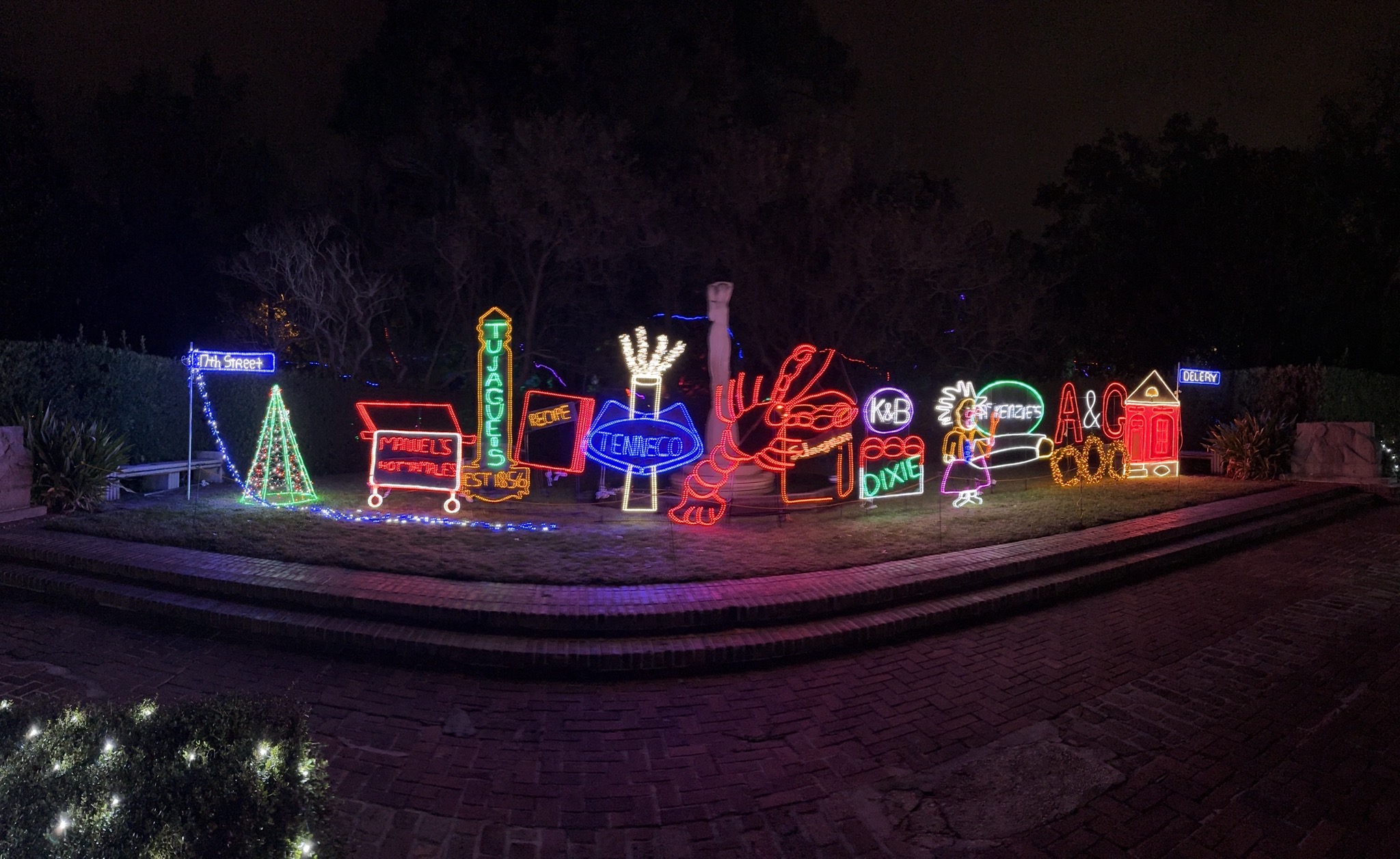 Holiday lights