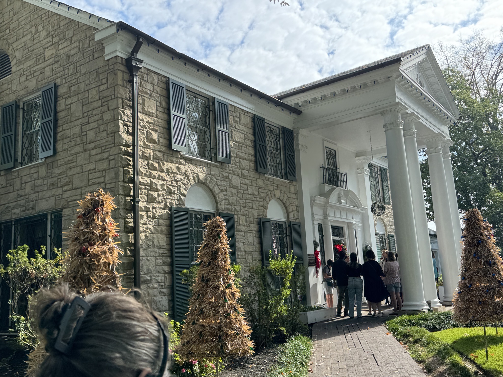 Graceland mansion