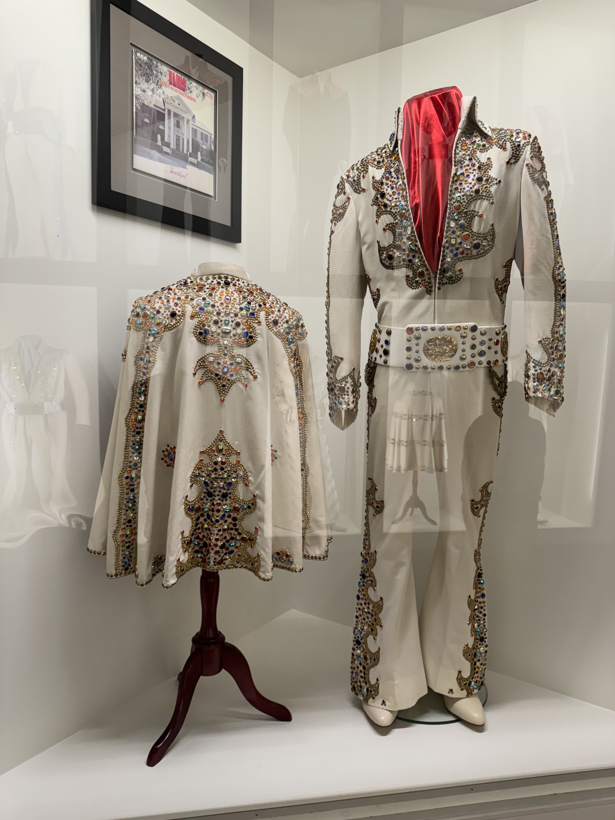 Elvis exhibits