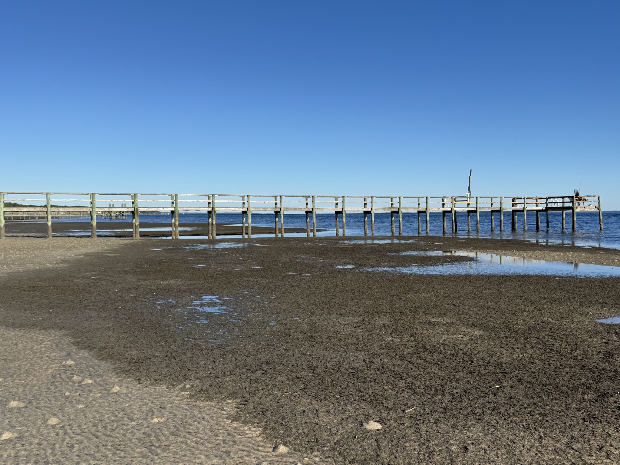 Fishing pier