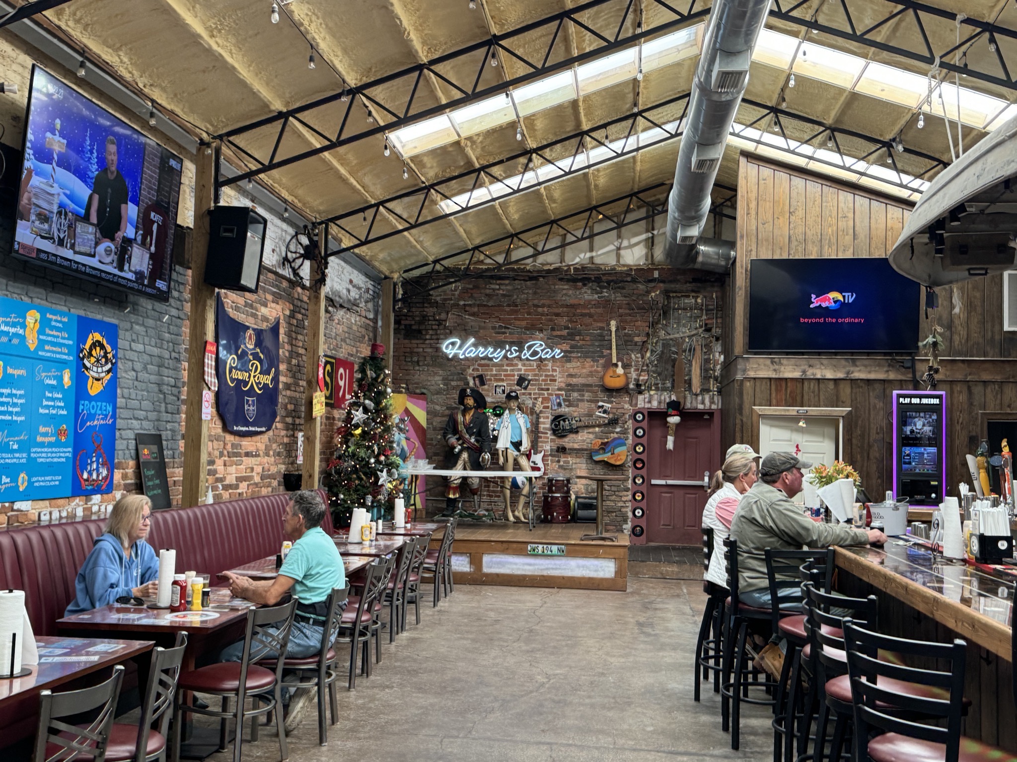 Marine Street Grill