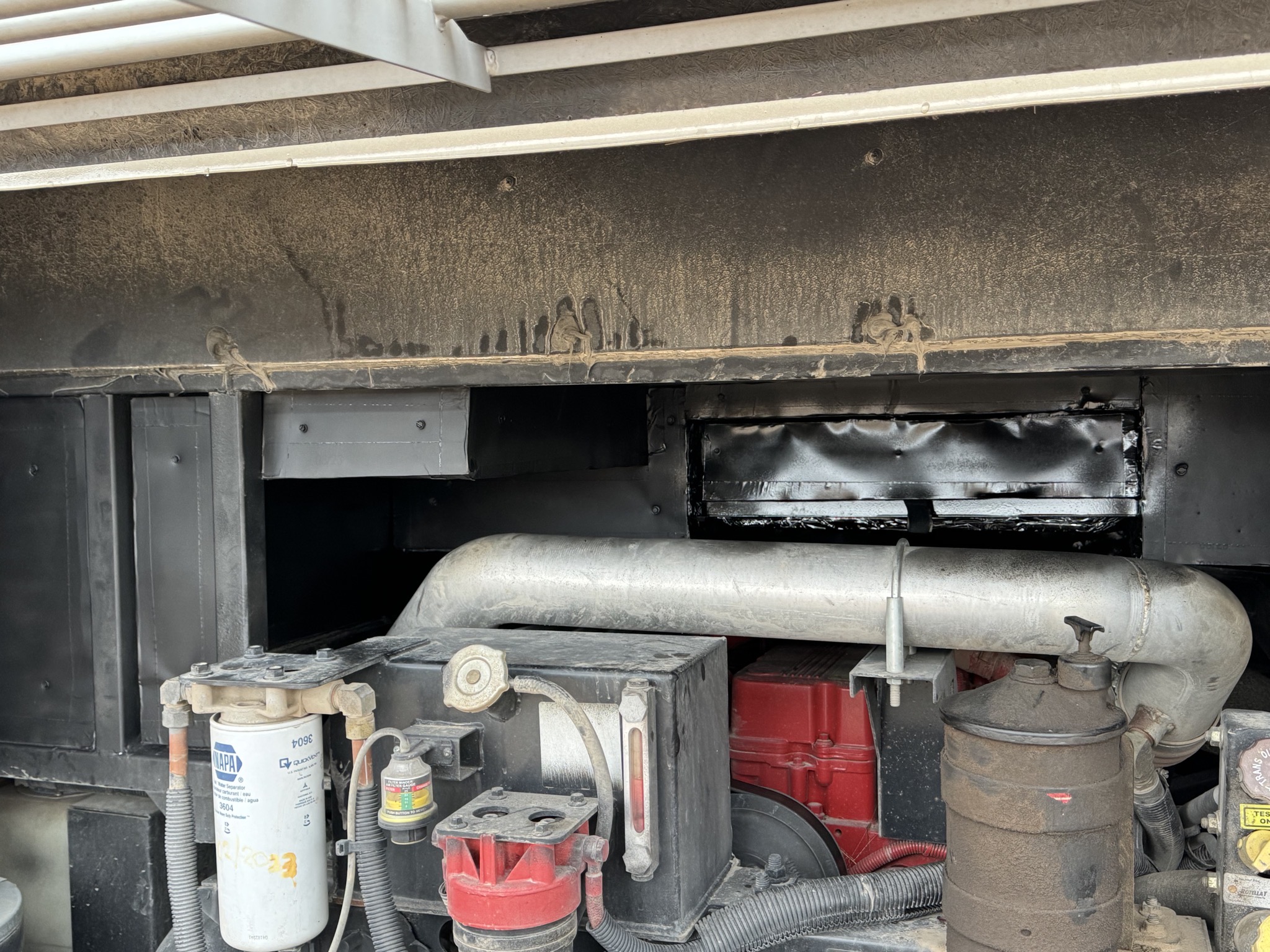 Engine insulation