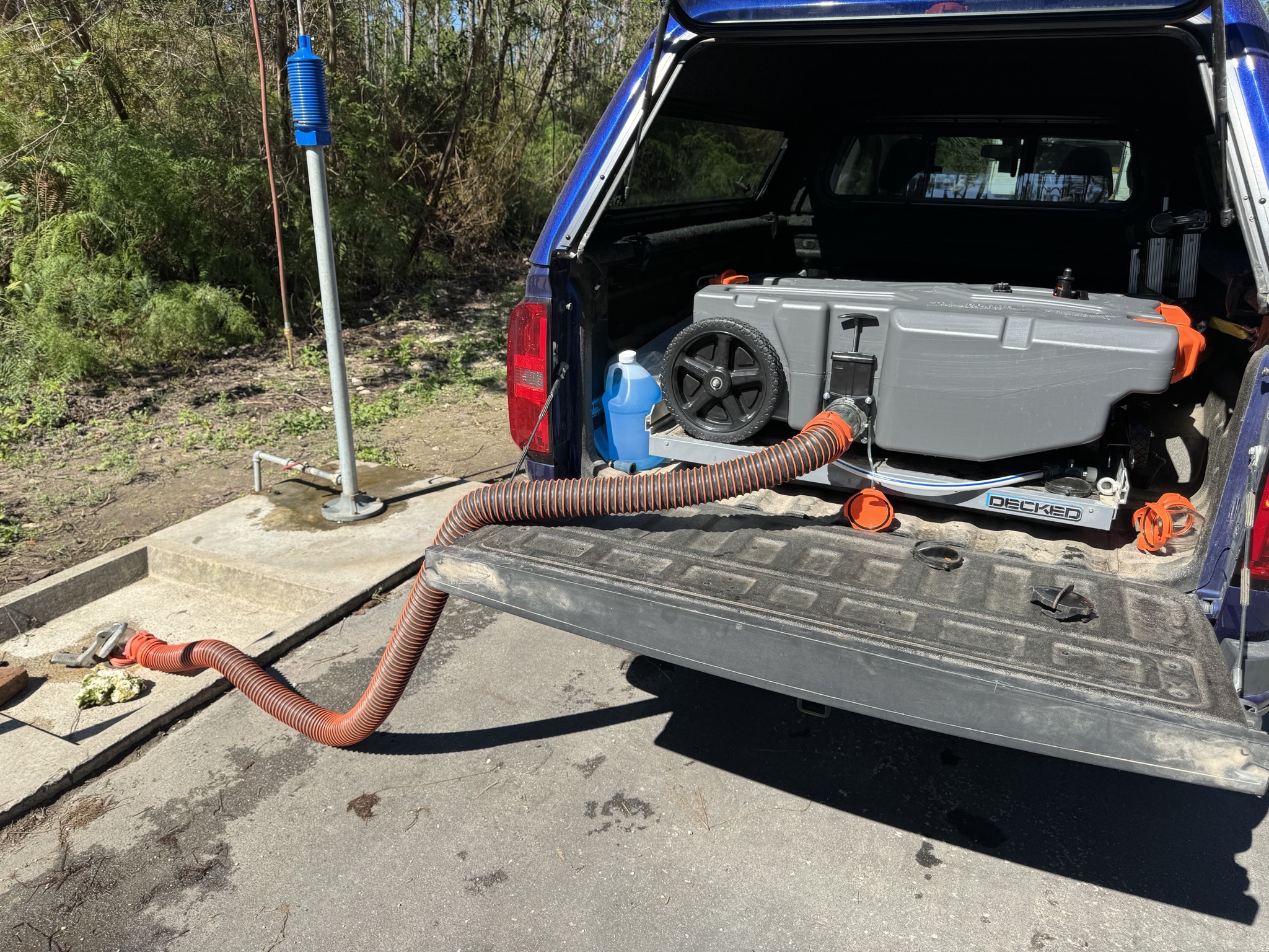 Dumping from tank in truck