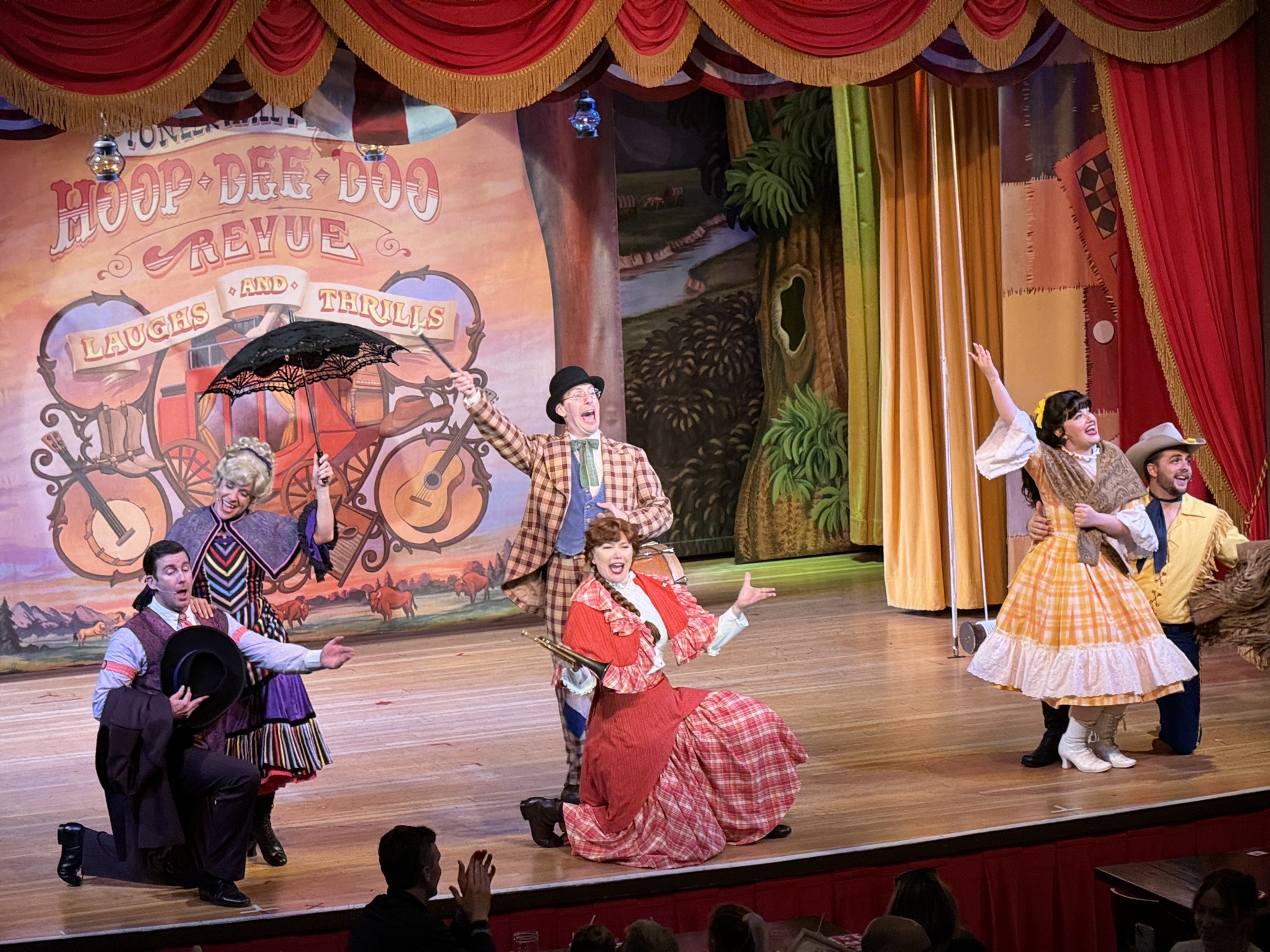 Hoop-Dee-Doo Musical Revue