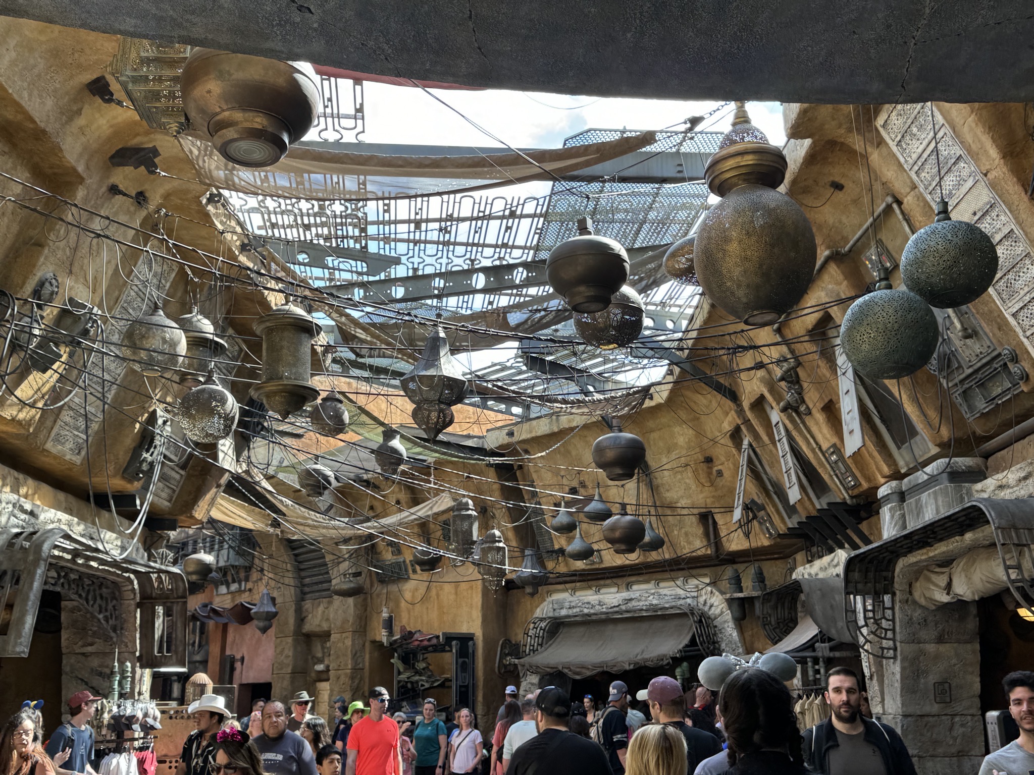 Star Wars Galaxy's Edge