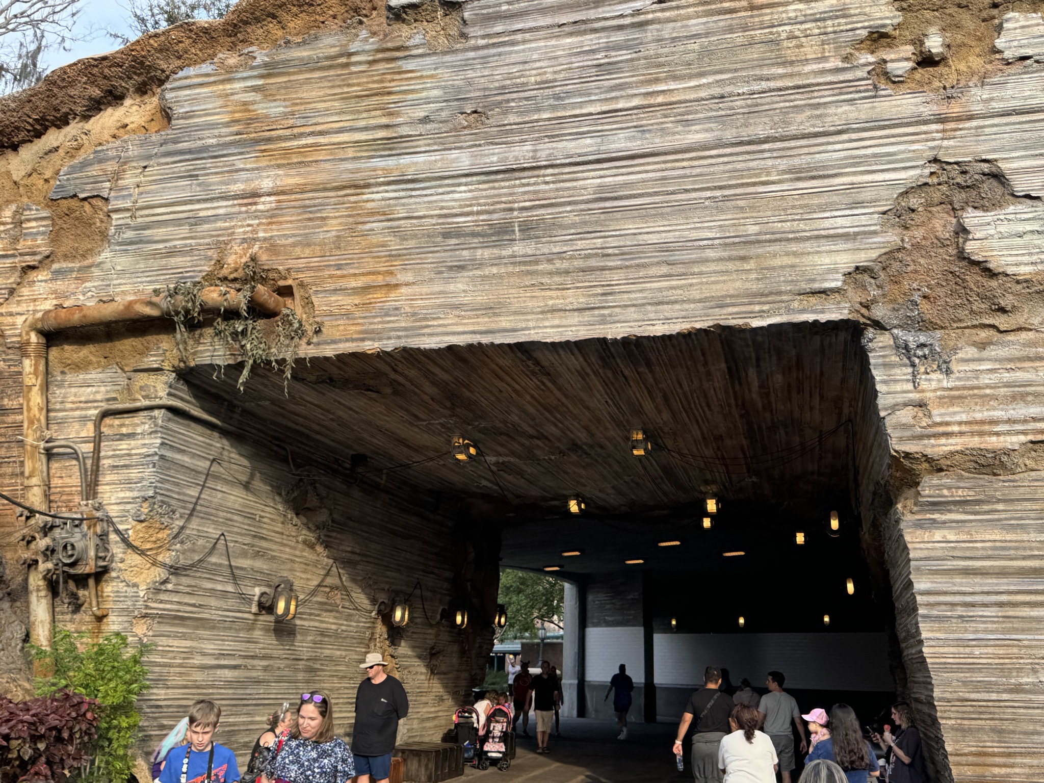 Transition from Galaxy's Edge