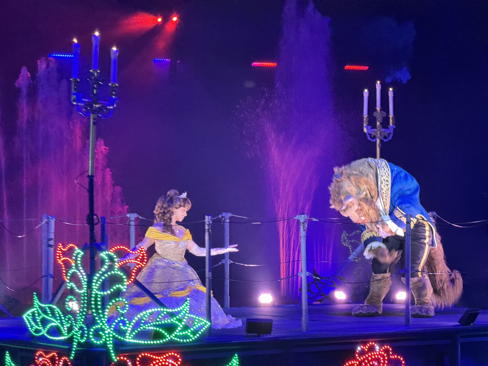 Fantasmic!