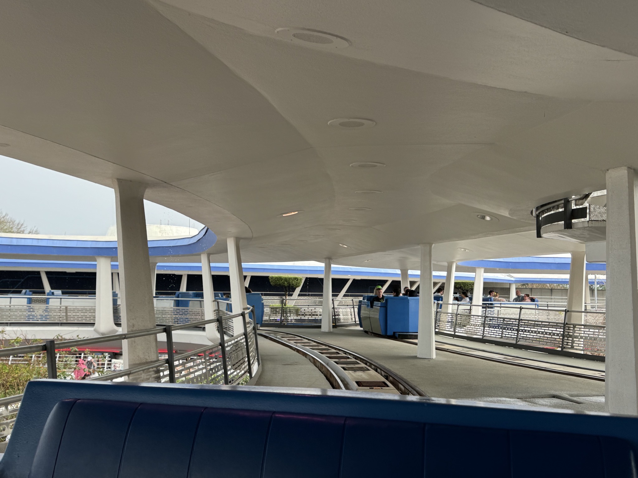 Peoplemover