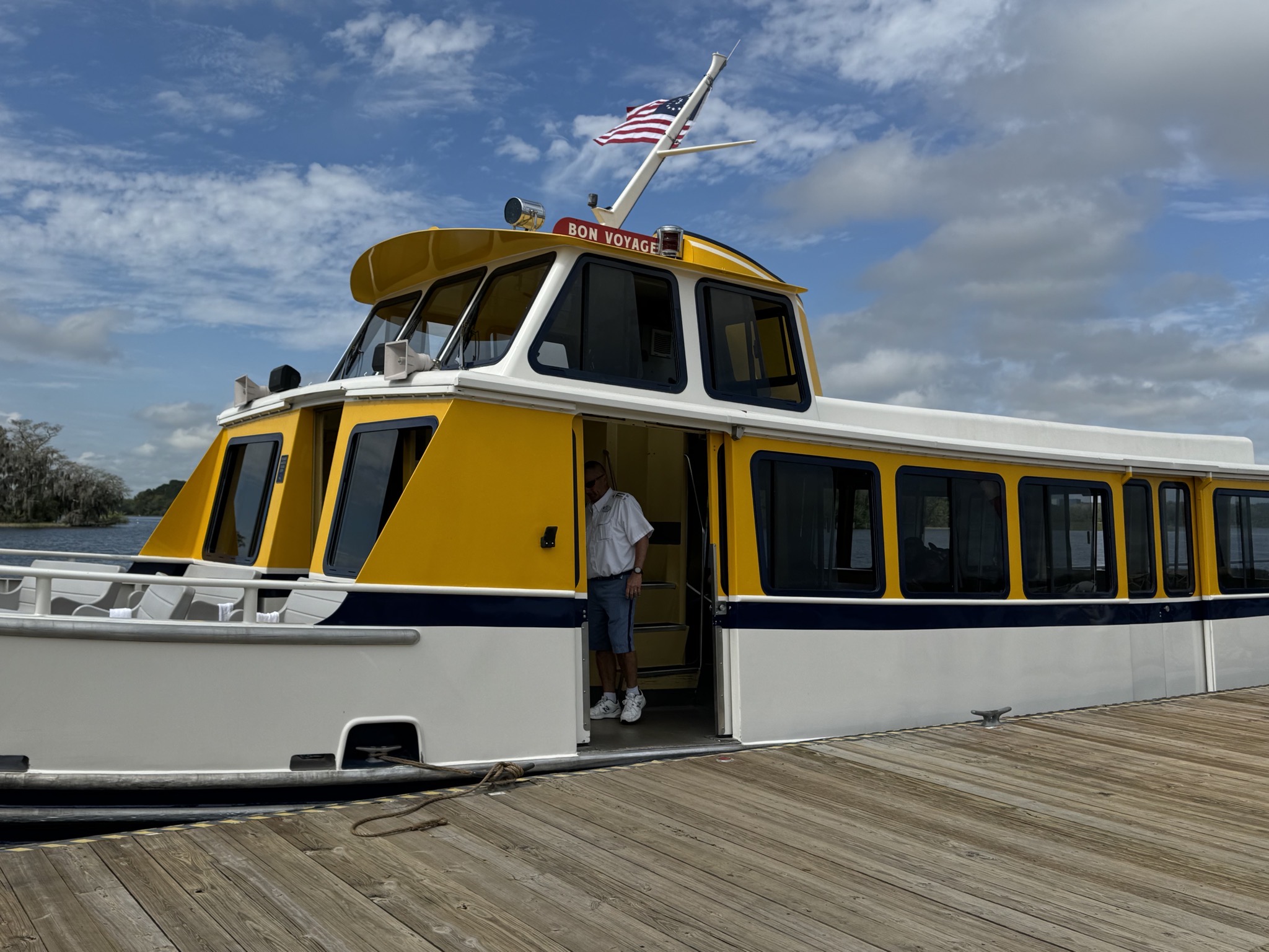 Boat to Magic Kingdom park