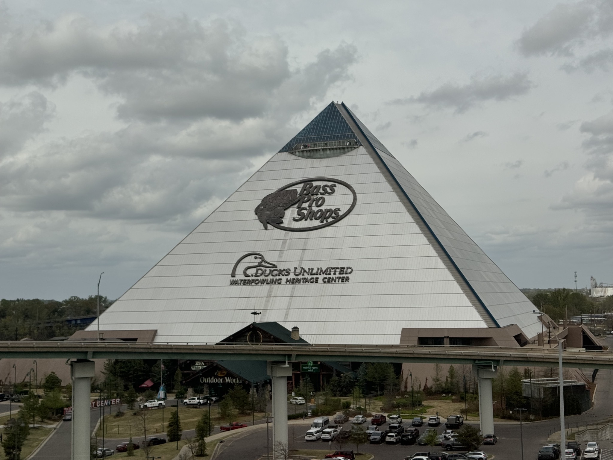 Bass Pro Shops pyramid