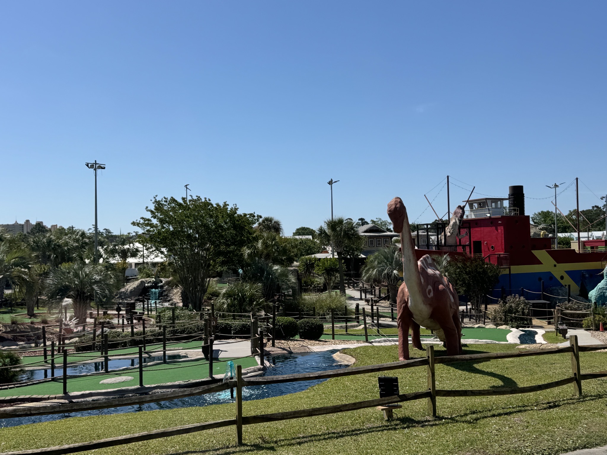 Another mini golf
