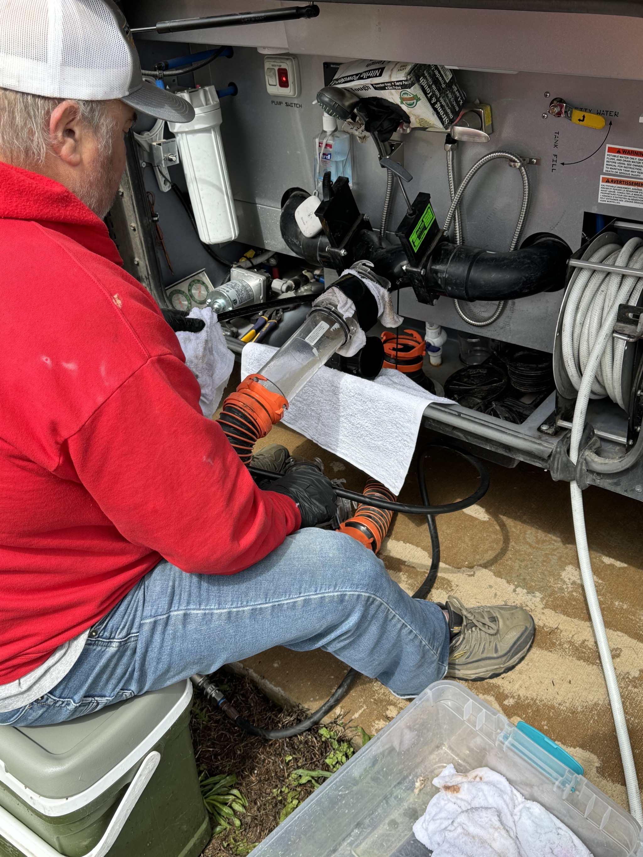 RV tank cleaning