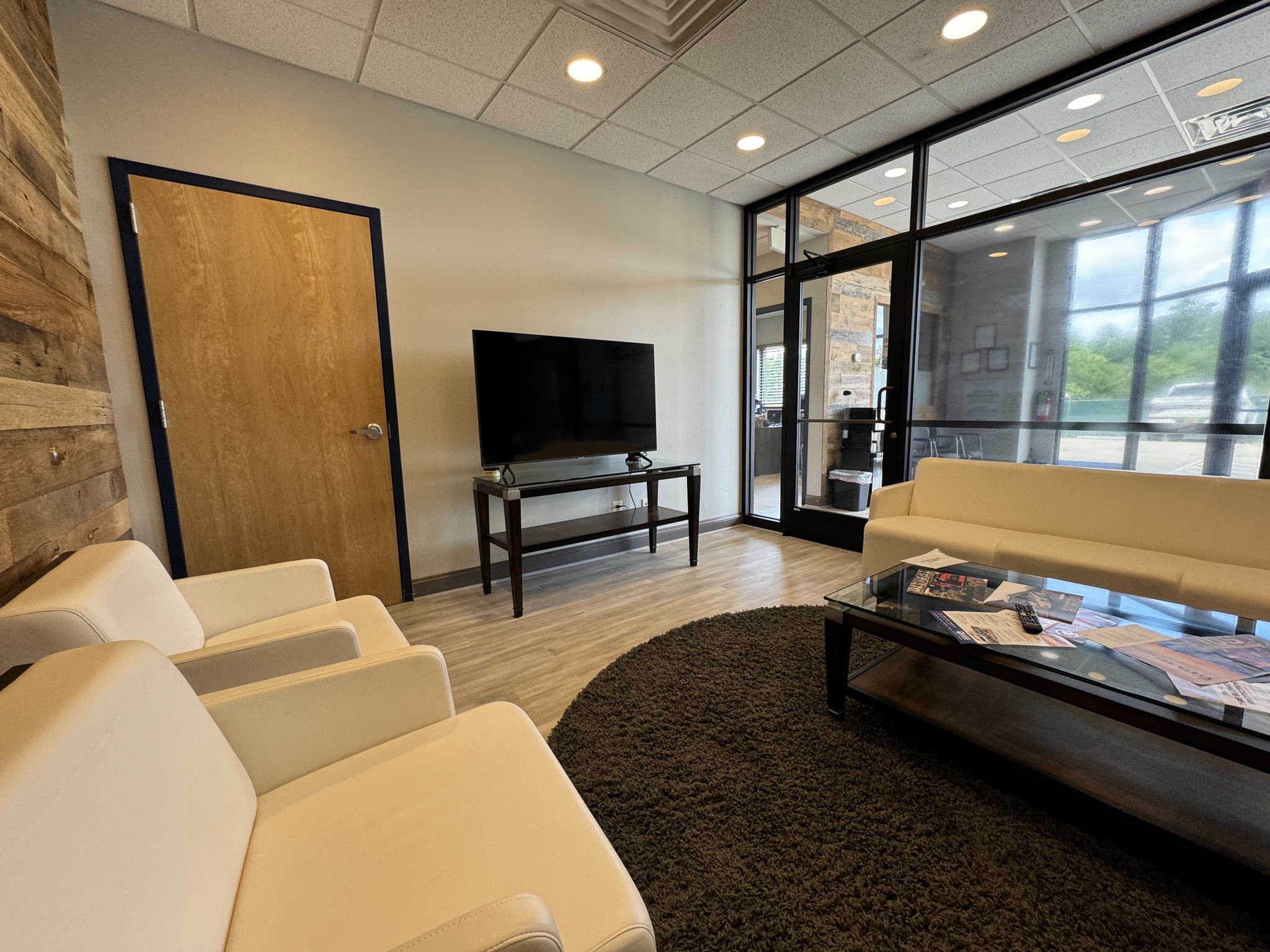Customer lounge
