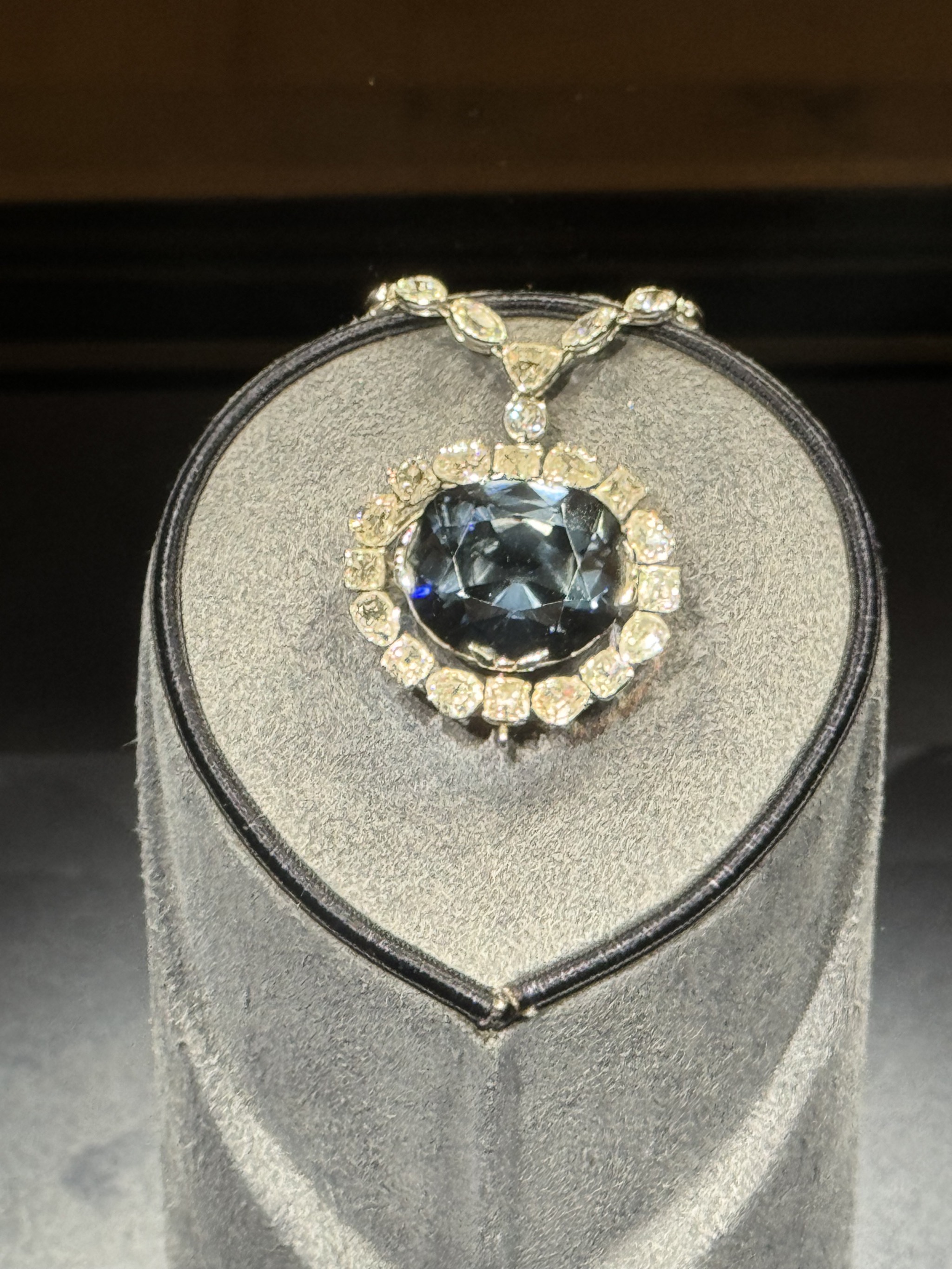 Hope diamond