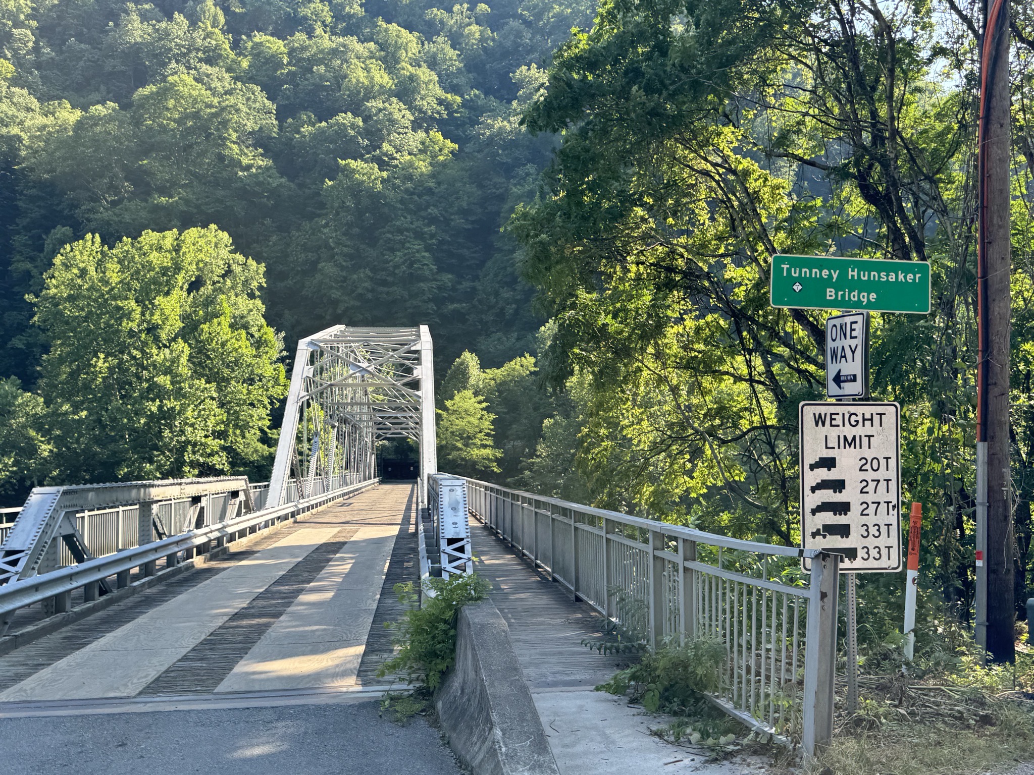One way bridge