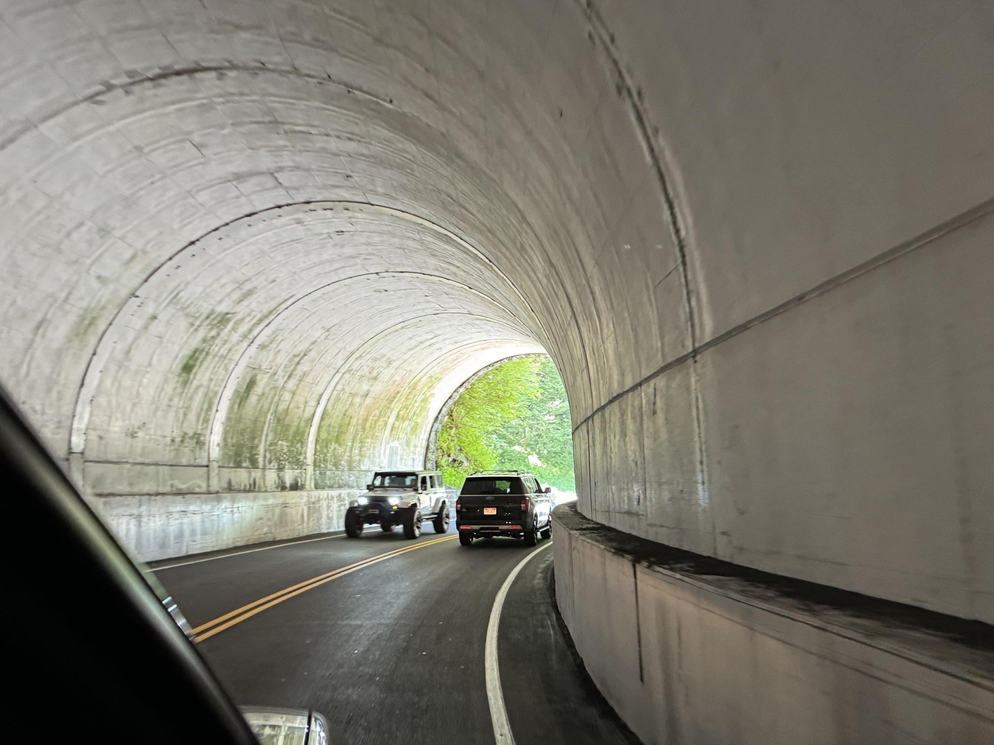 Tunnel