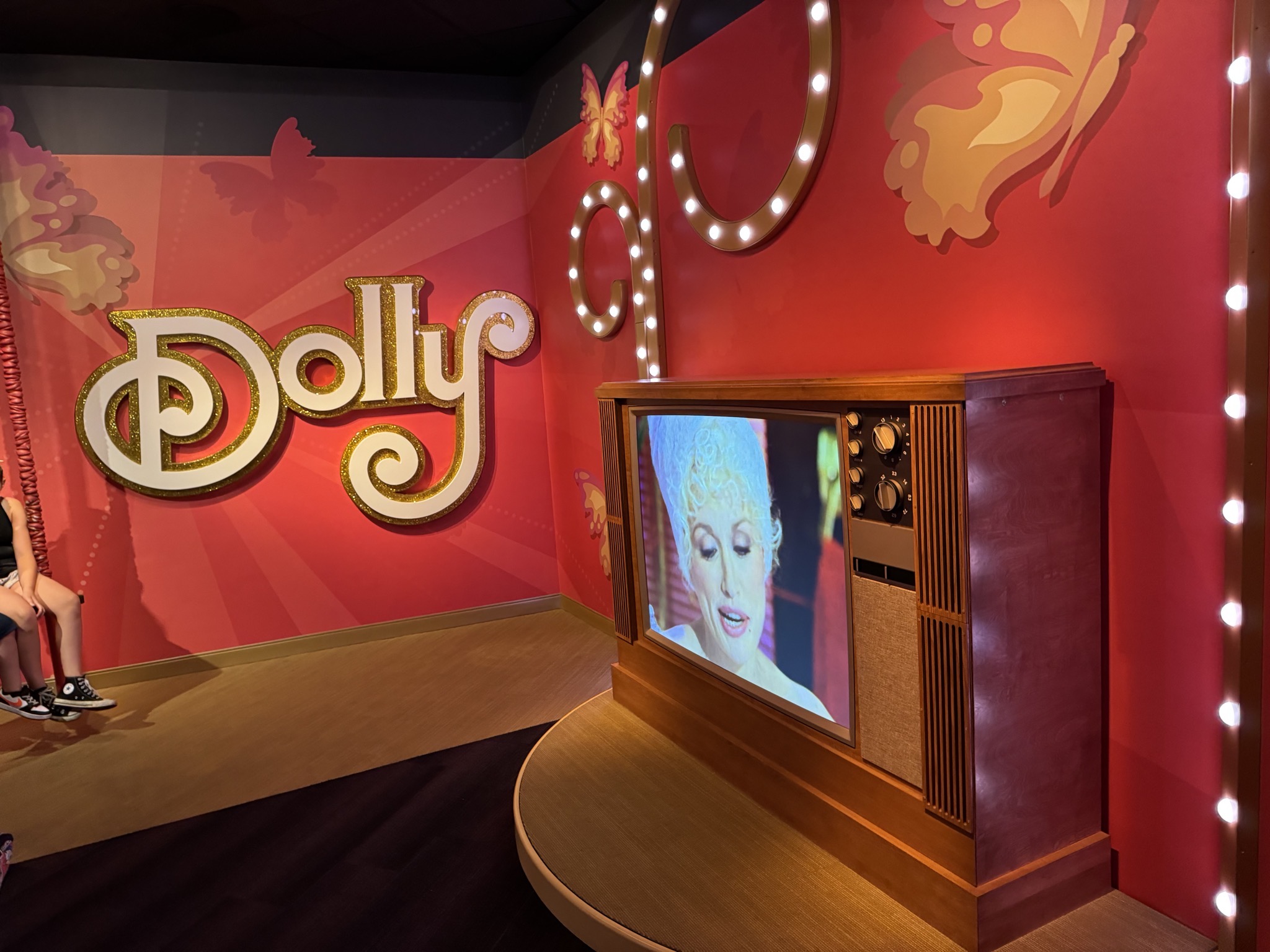 The Dolly Parton Experience