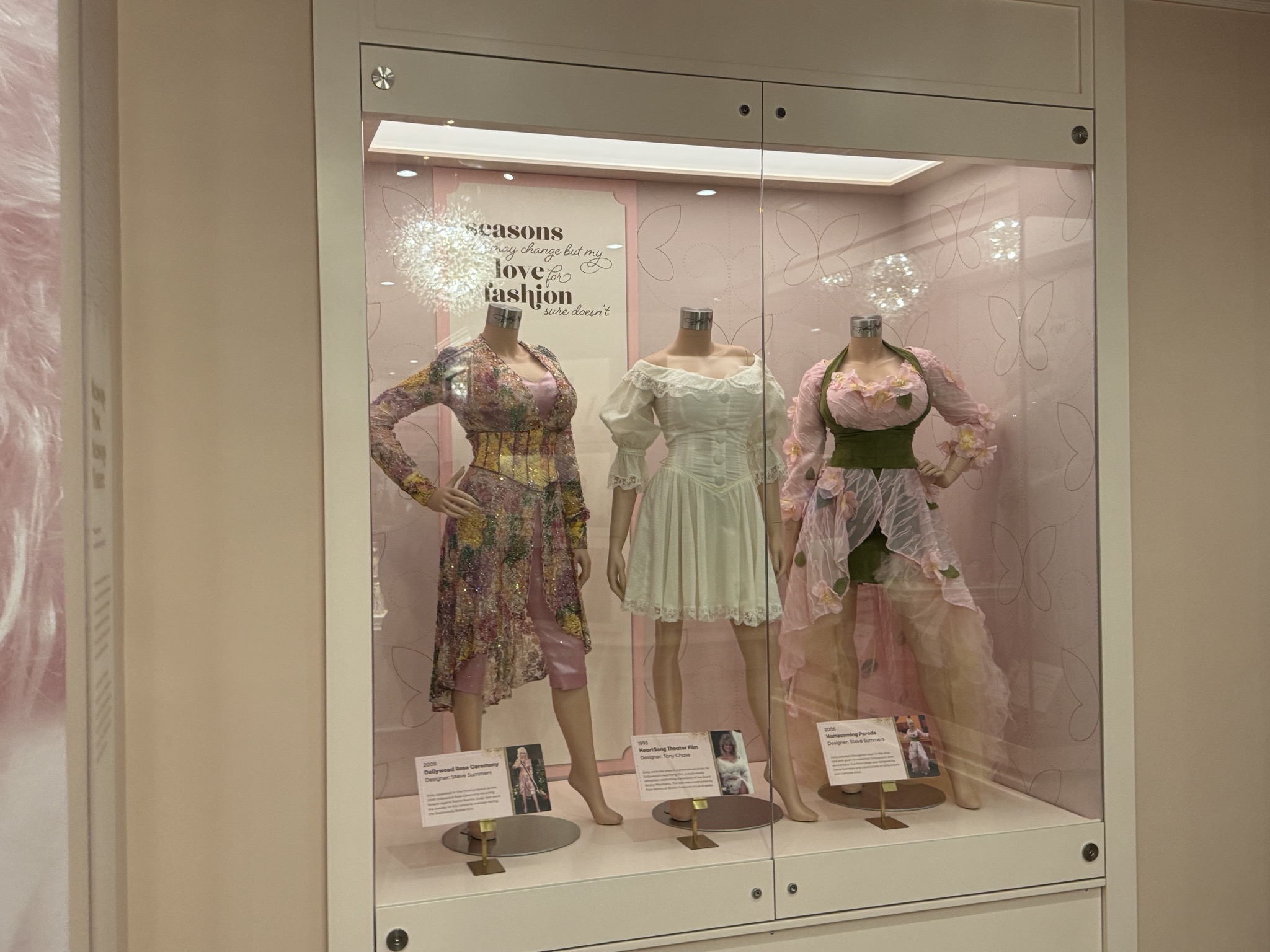 The Dolly Parton Experience
