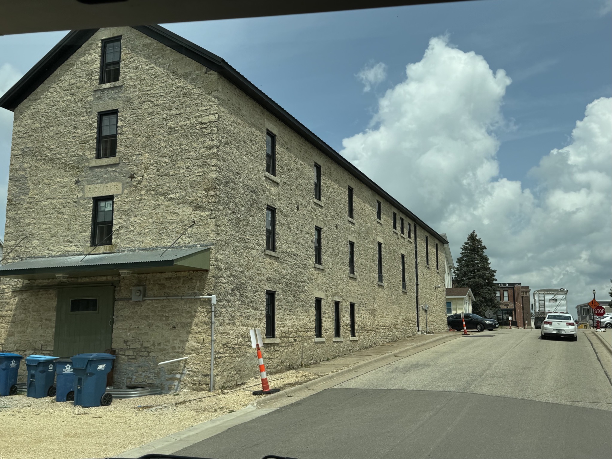 1873 building in Cascade