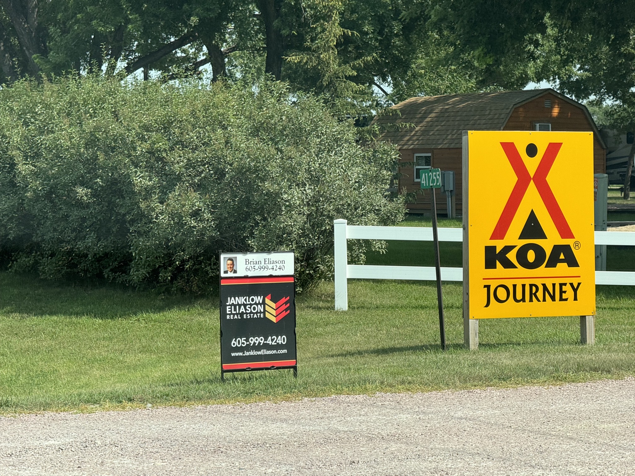Entrance sign