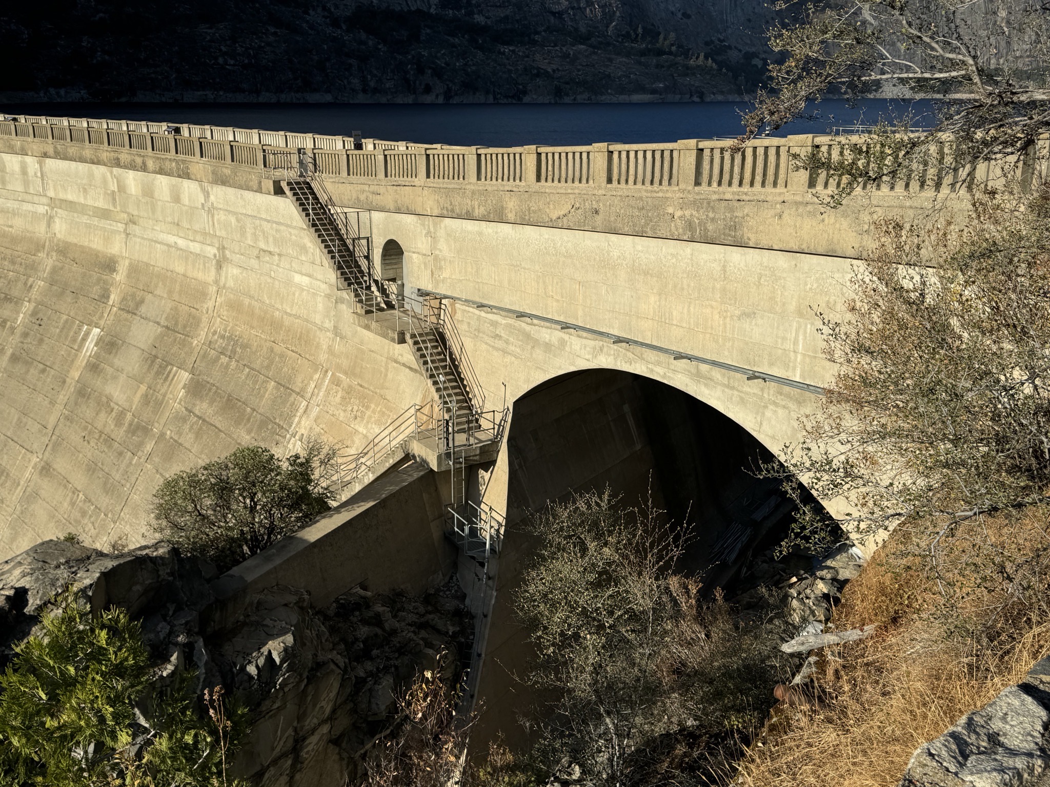Hetch Hetchy dam
