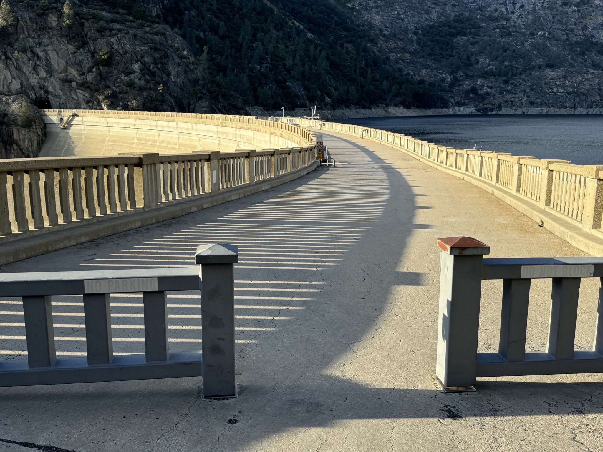 Hetch Hetchy dam