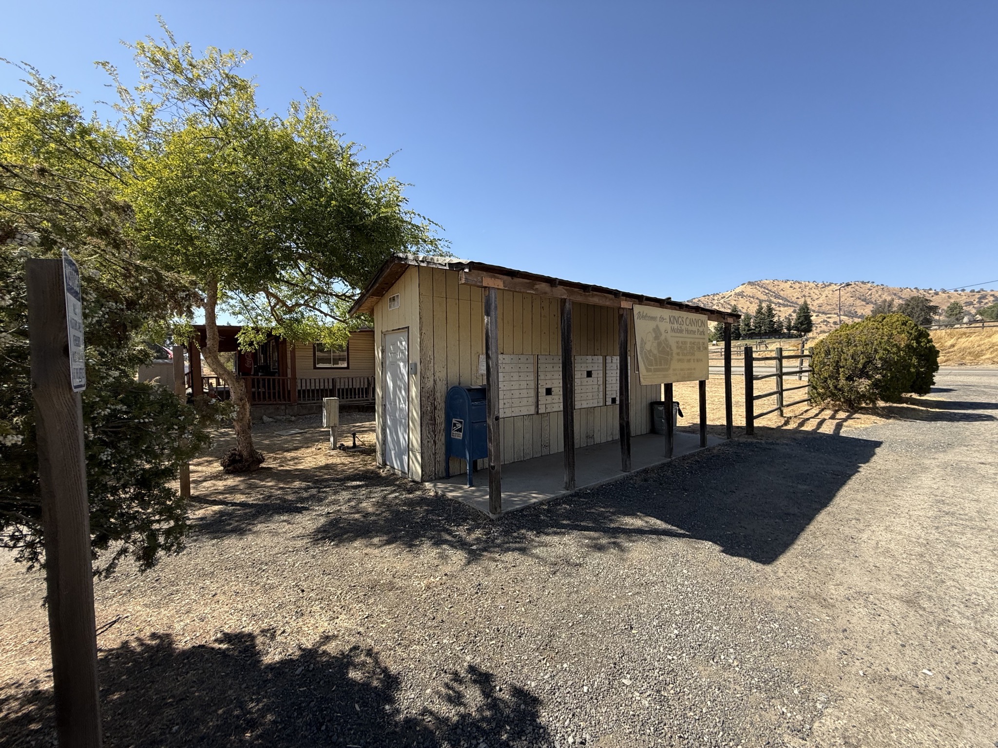 Mailboxes and outgoing mail by entrance