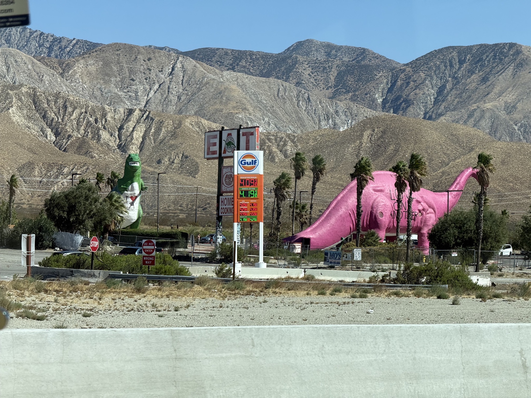 Cabazon Dinosaurs