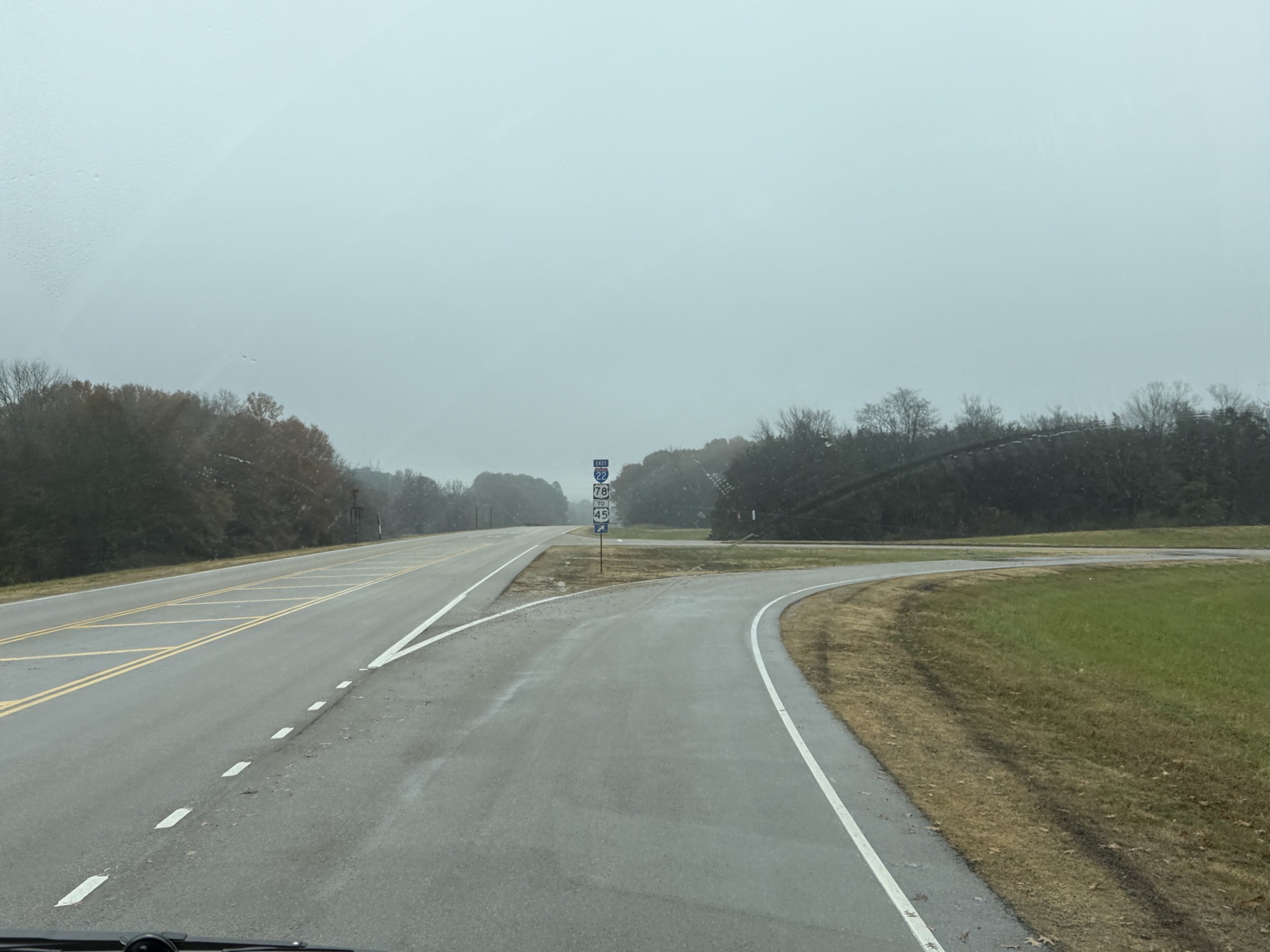 Entering I-22 East