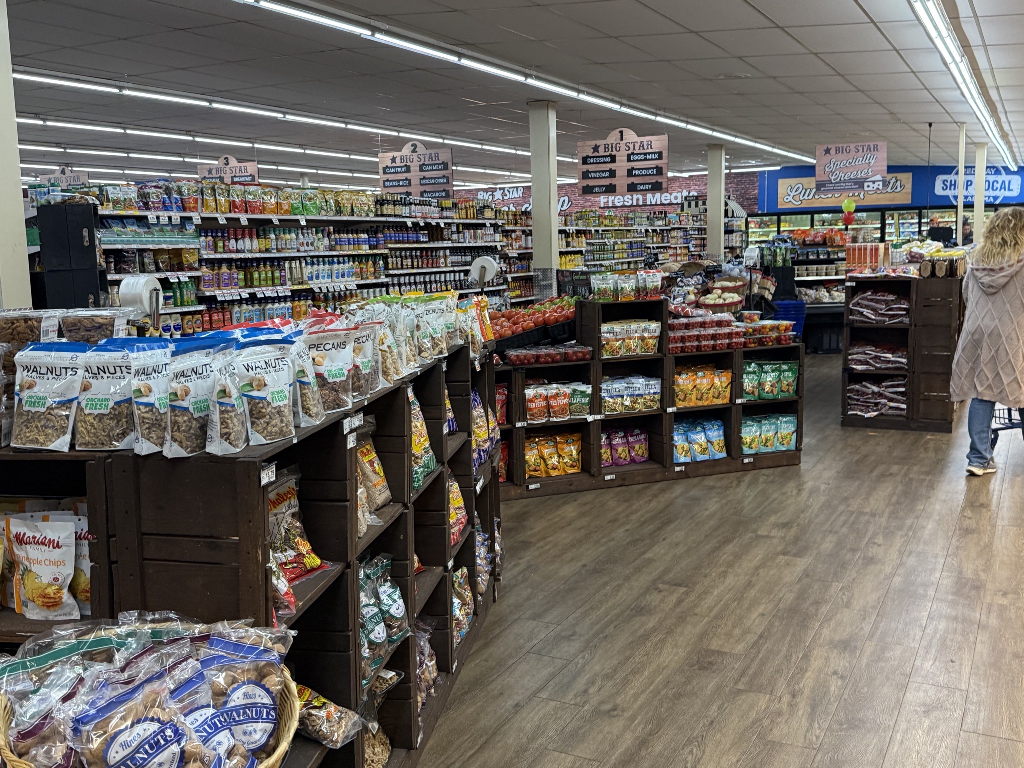 Big Star grocery store