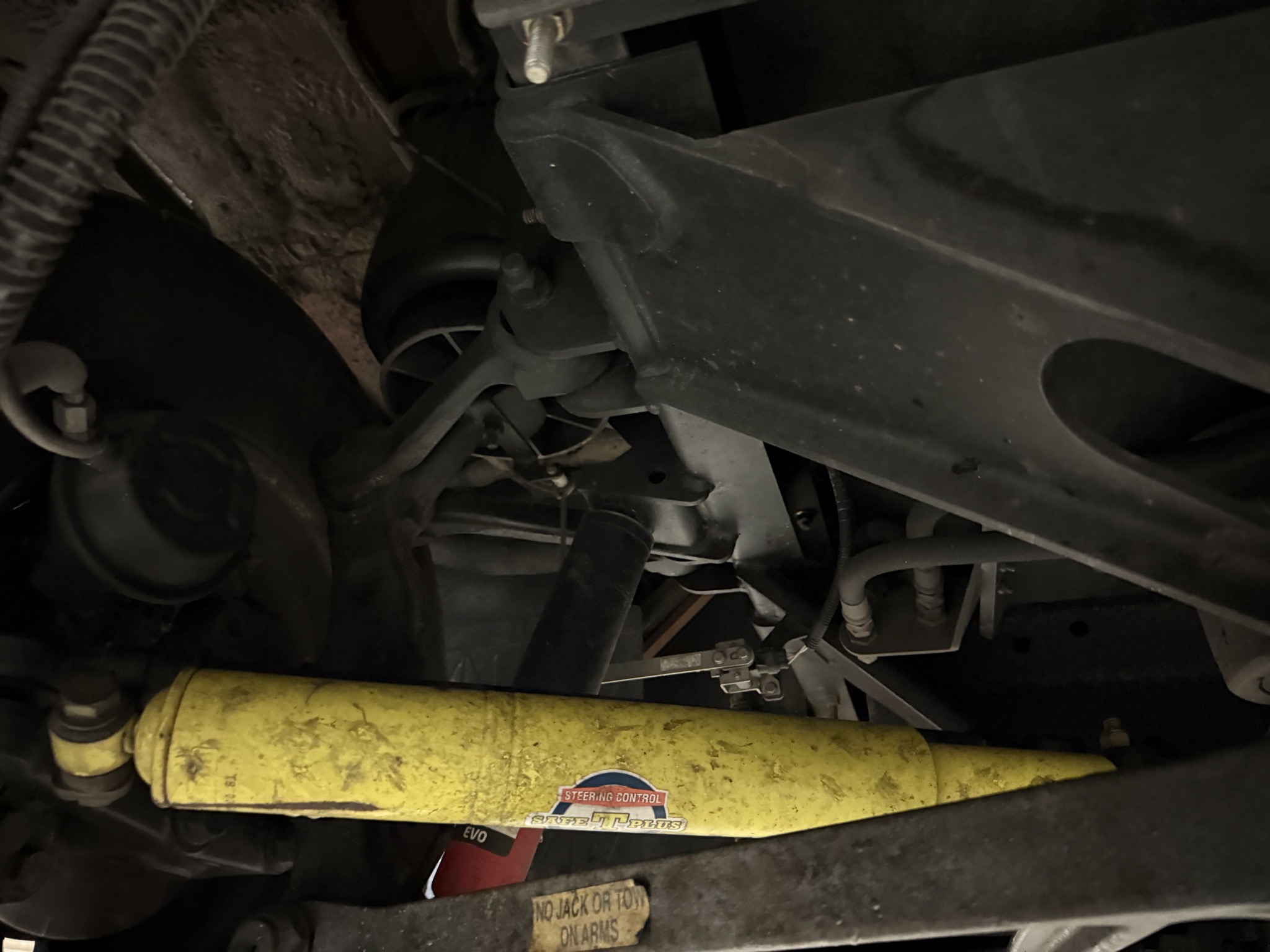 Safe-T-Plus steering stabilizer
