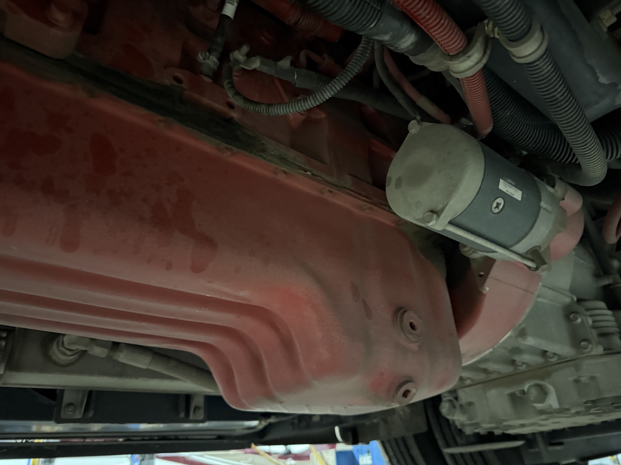 Oil pan