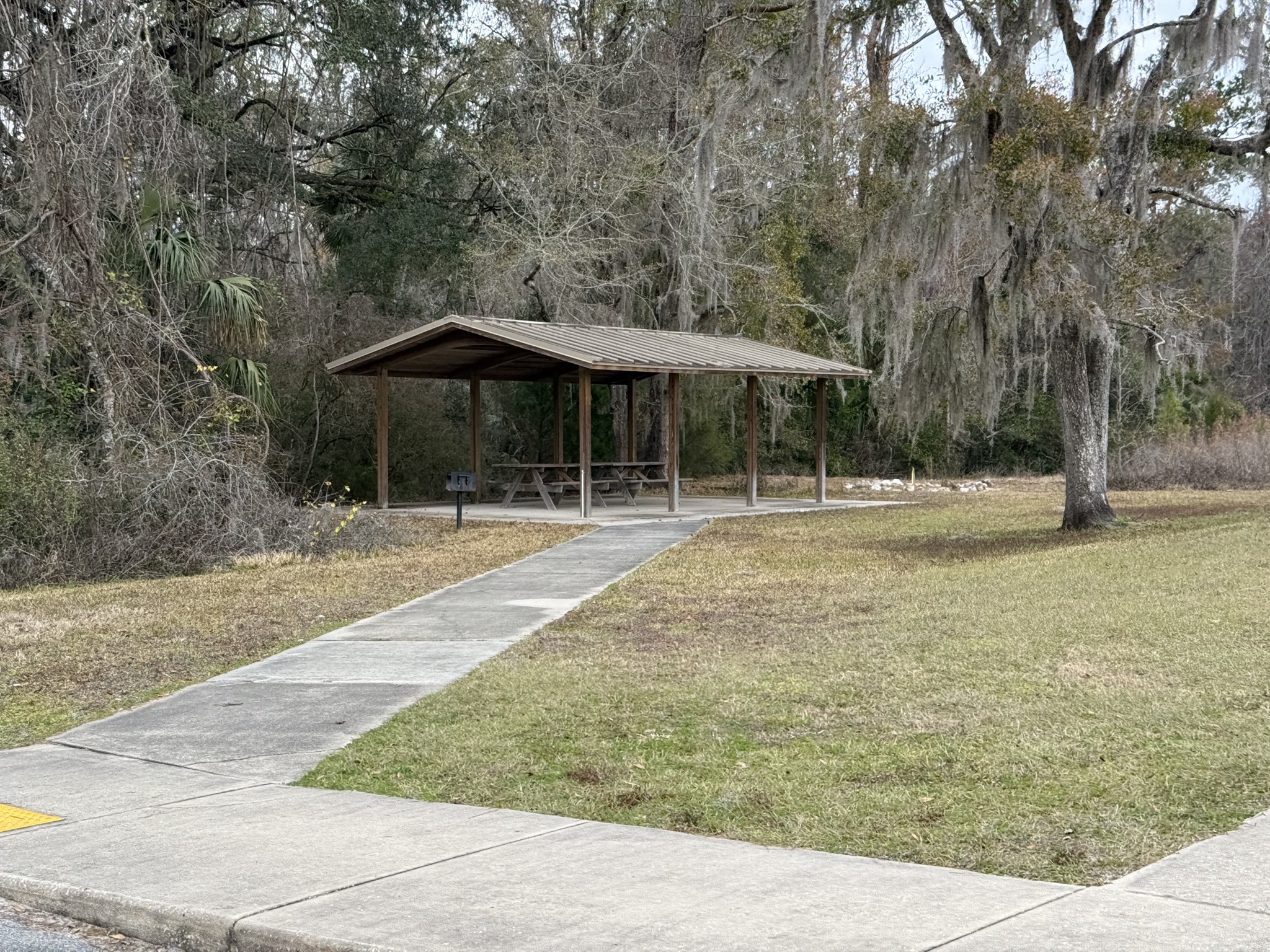 Picnic shelter