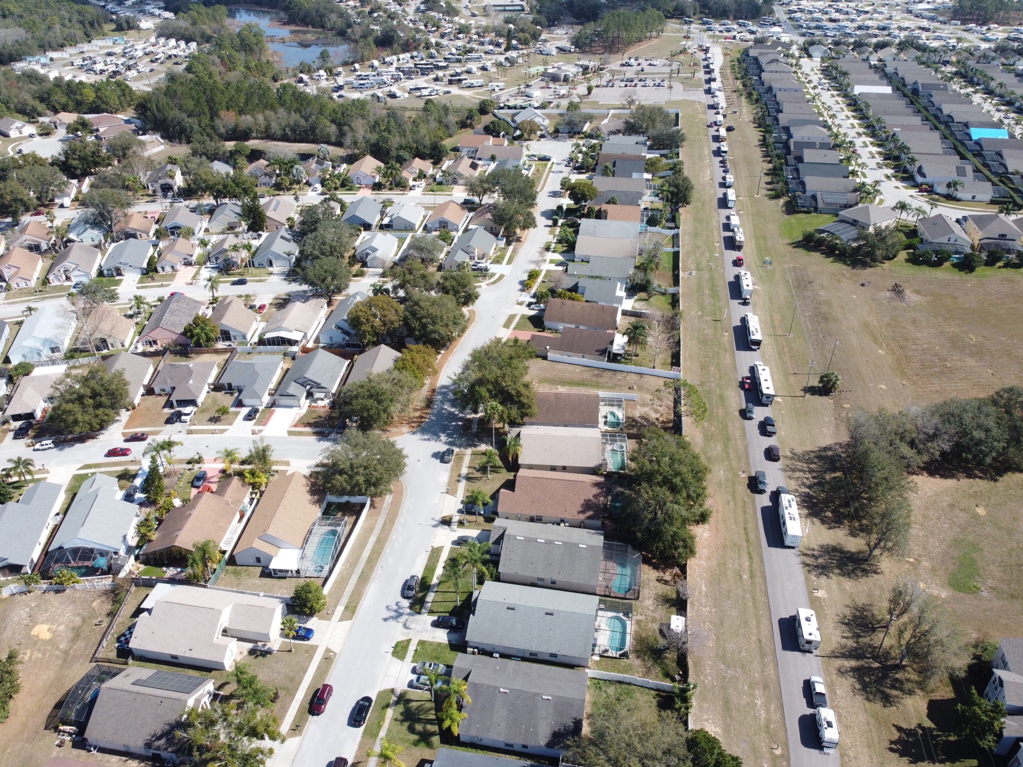 Aerial view of long line checking in