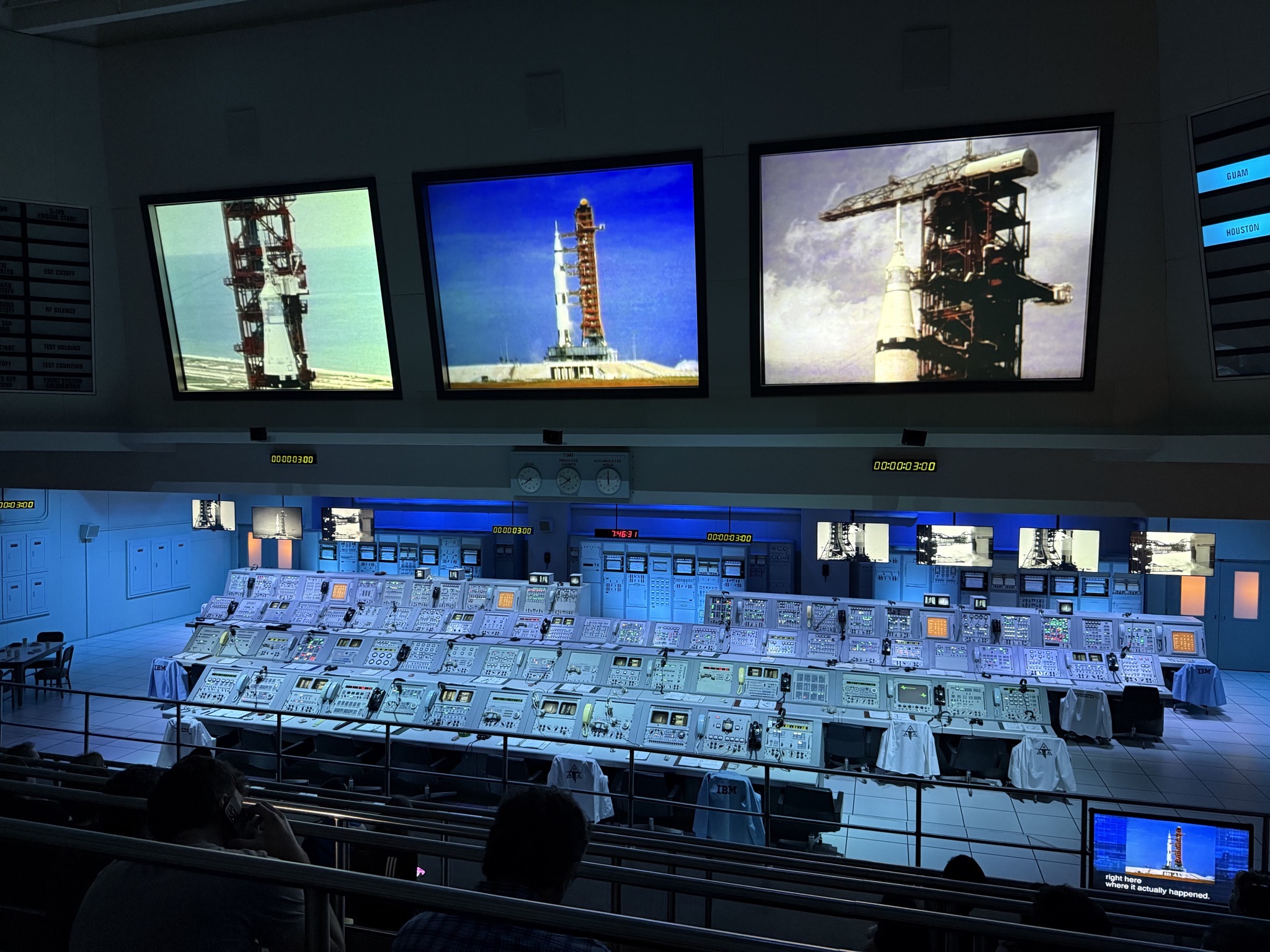 Saturn control room