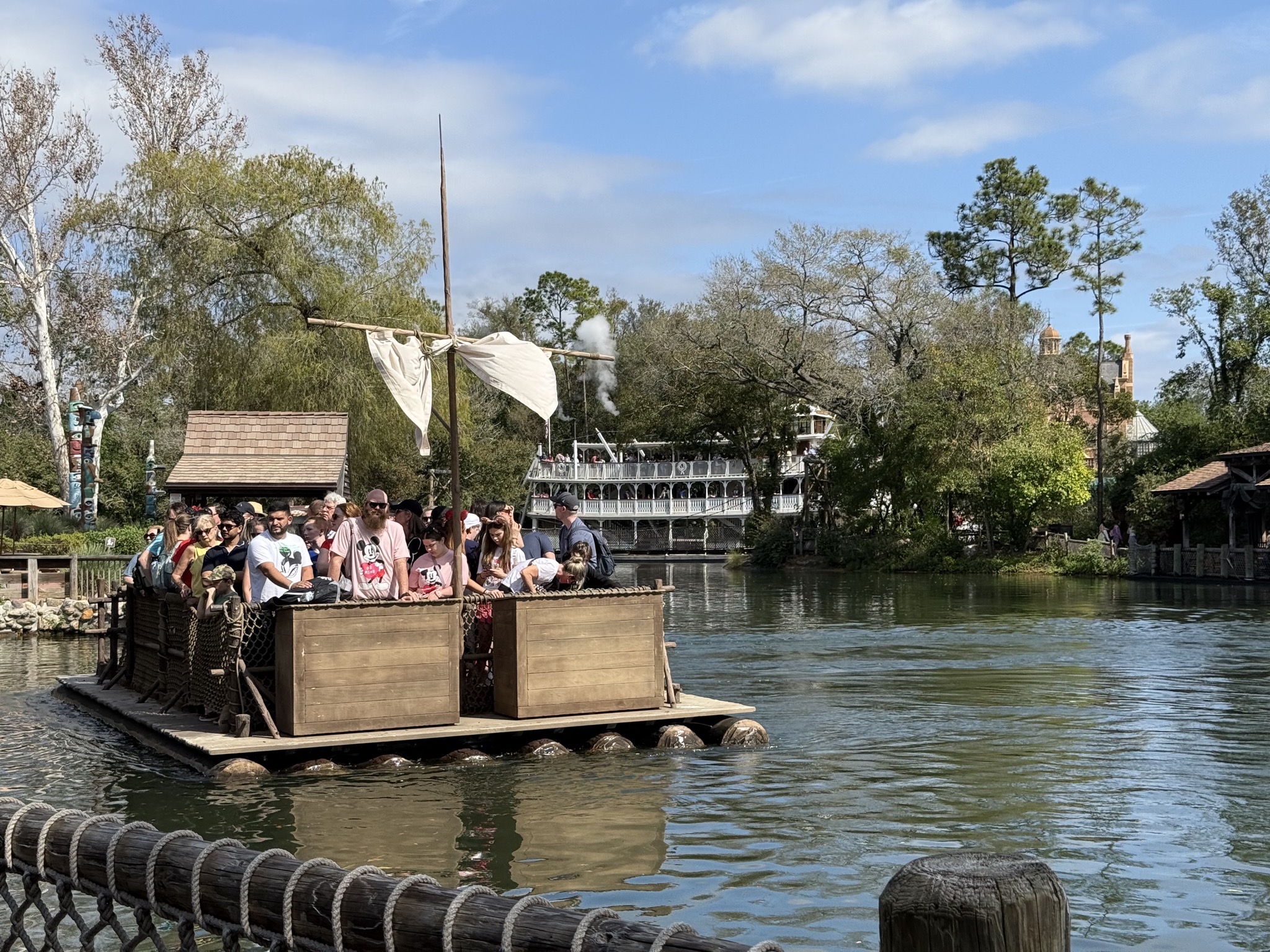 Ferry to Tom Sawyer Island