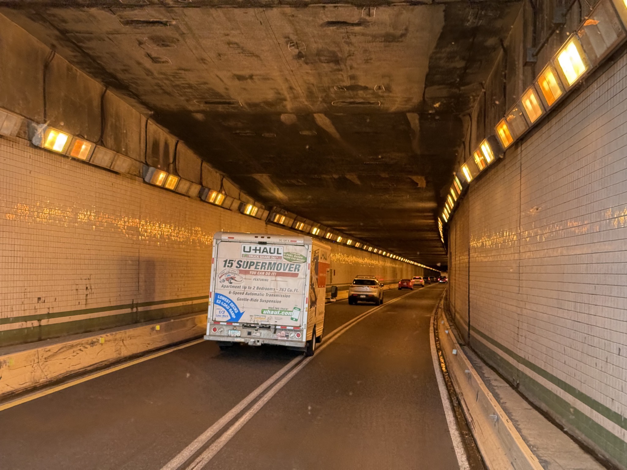 Tunnel