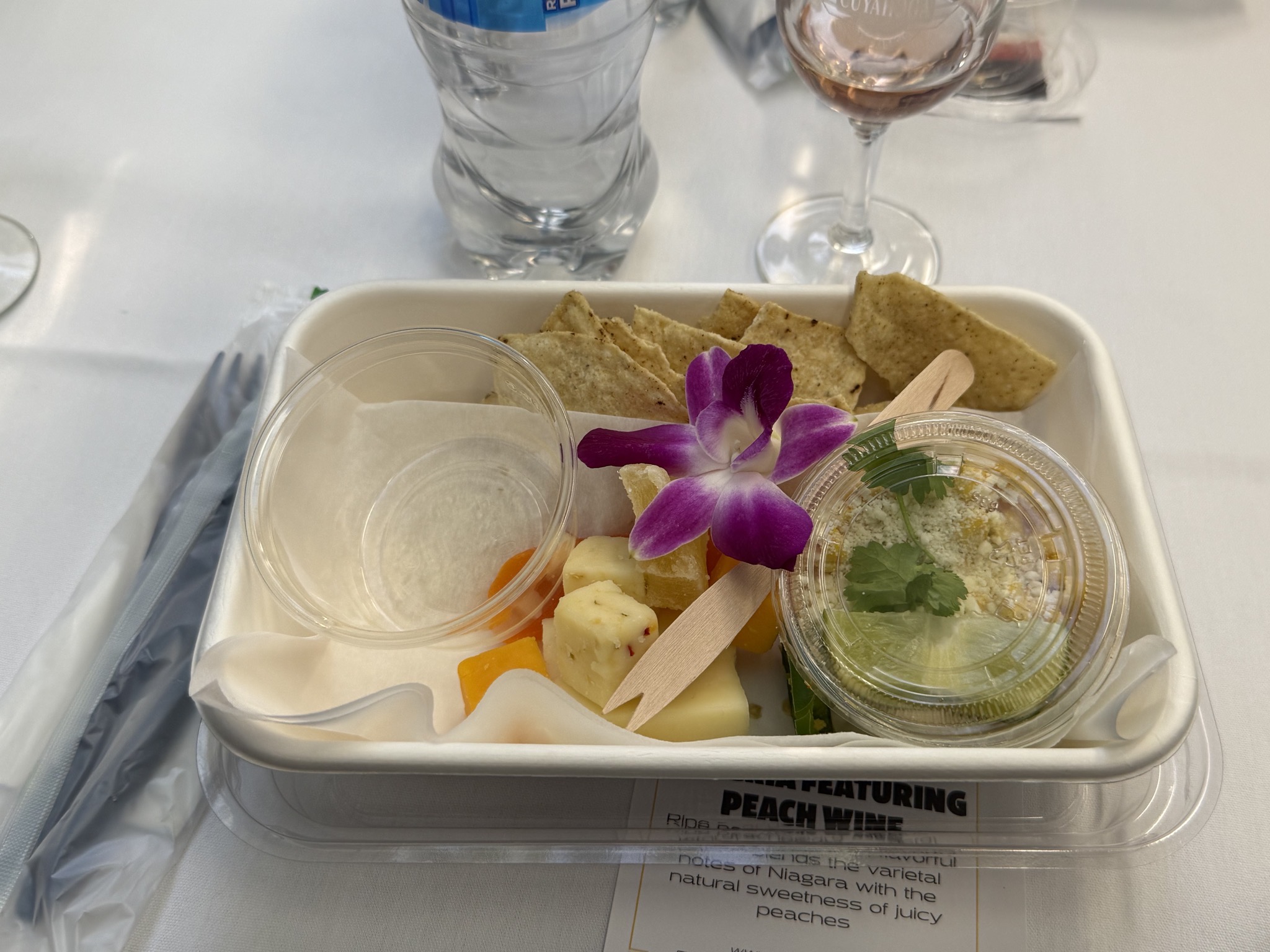 Food tray