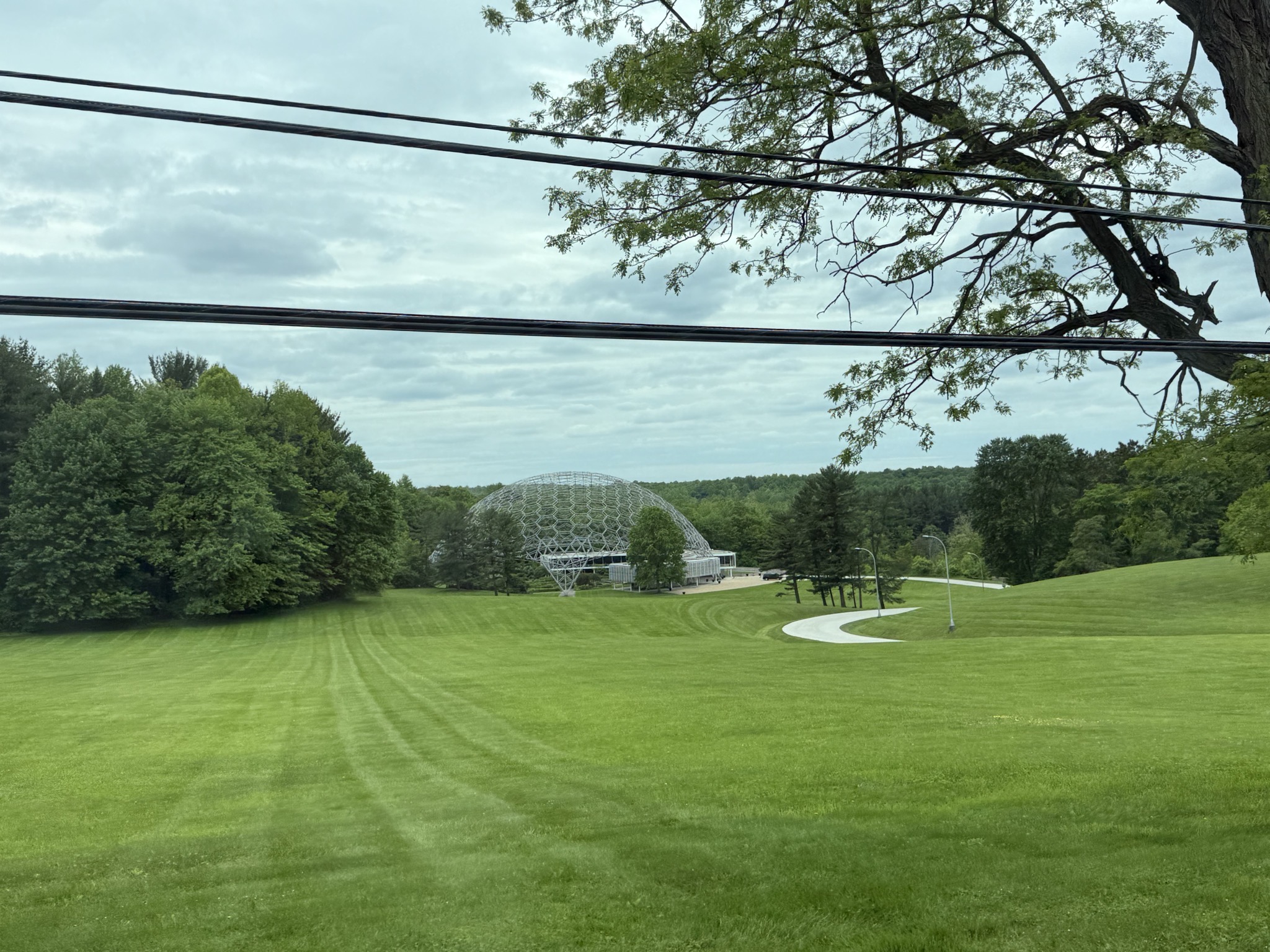 Big geodesic dome over the HQ of ASM International