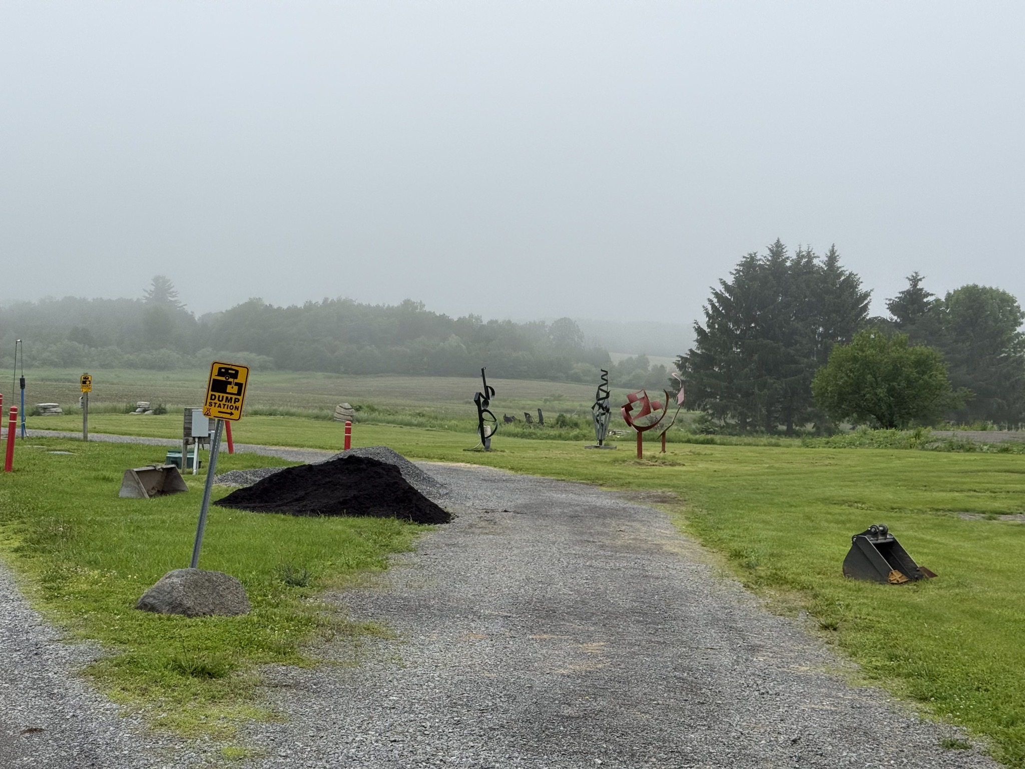 Dump station and art