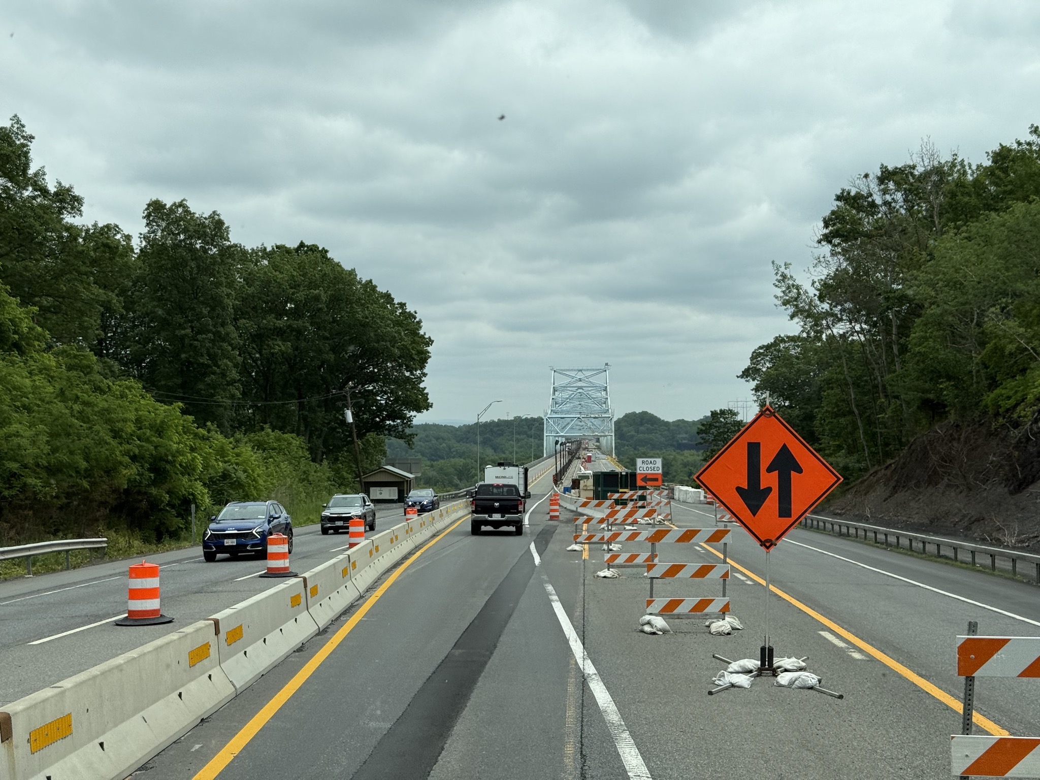 Narrow roadworks