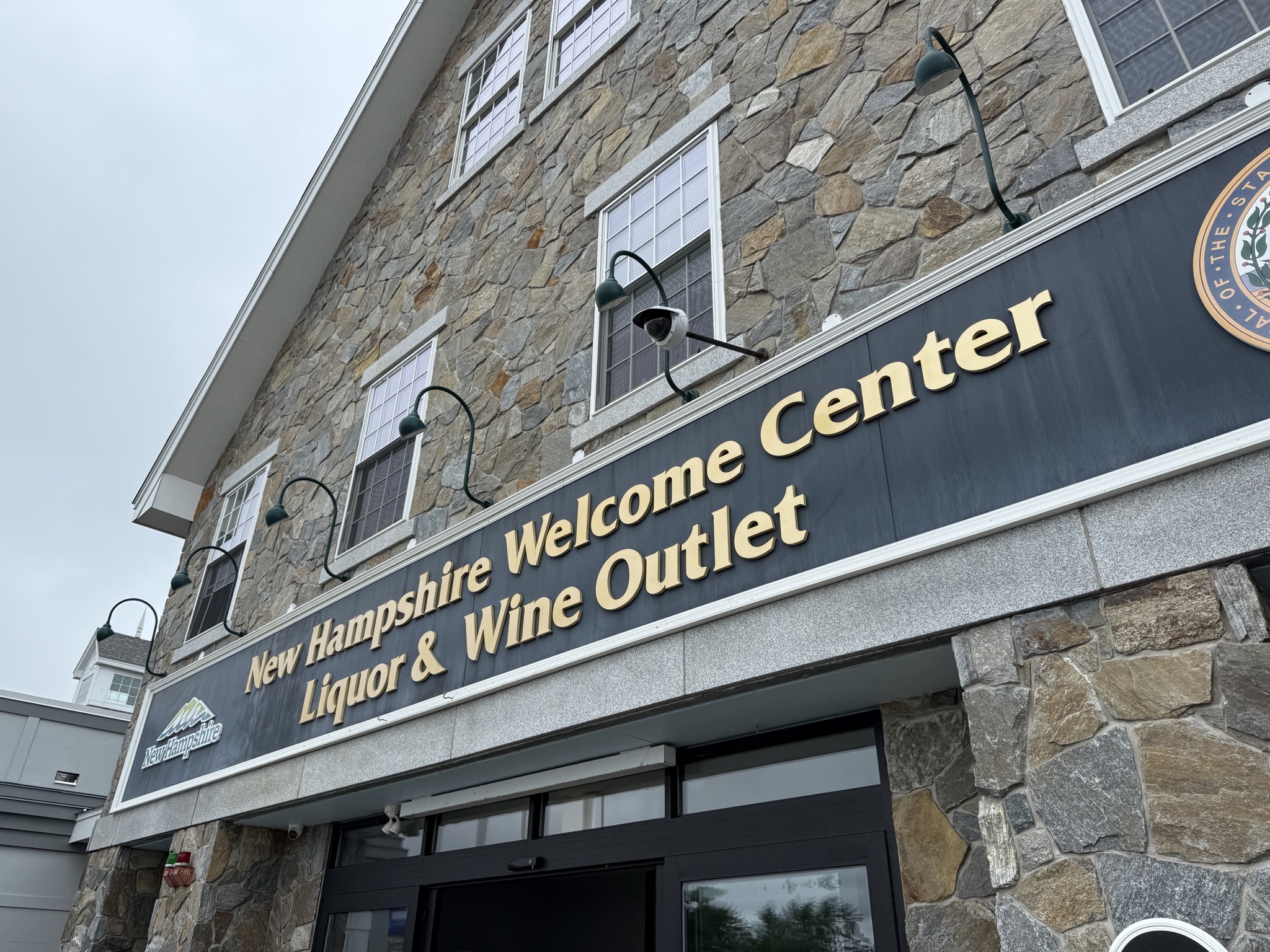 New Hampshire Welcome Center plus Liquor & Wine Outlet