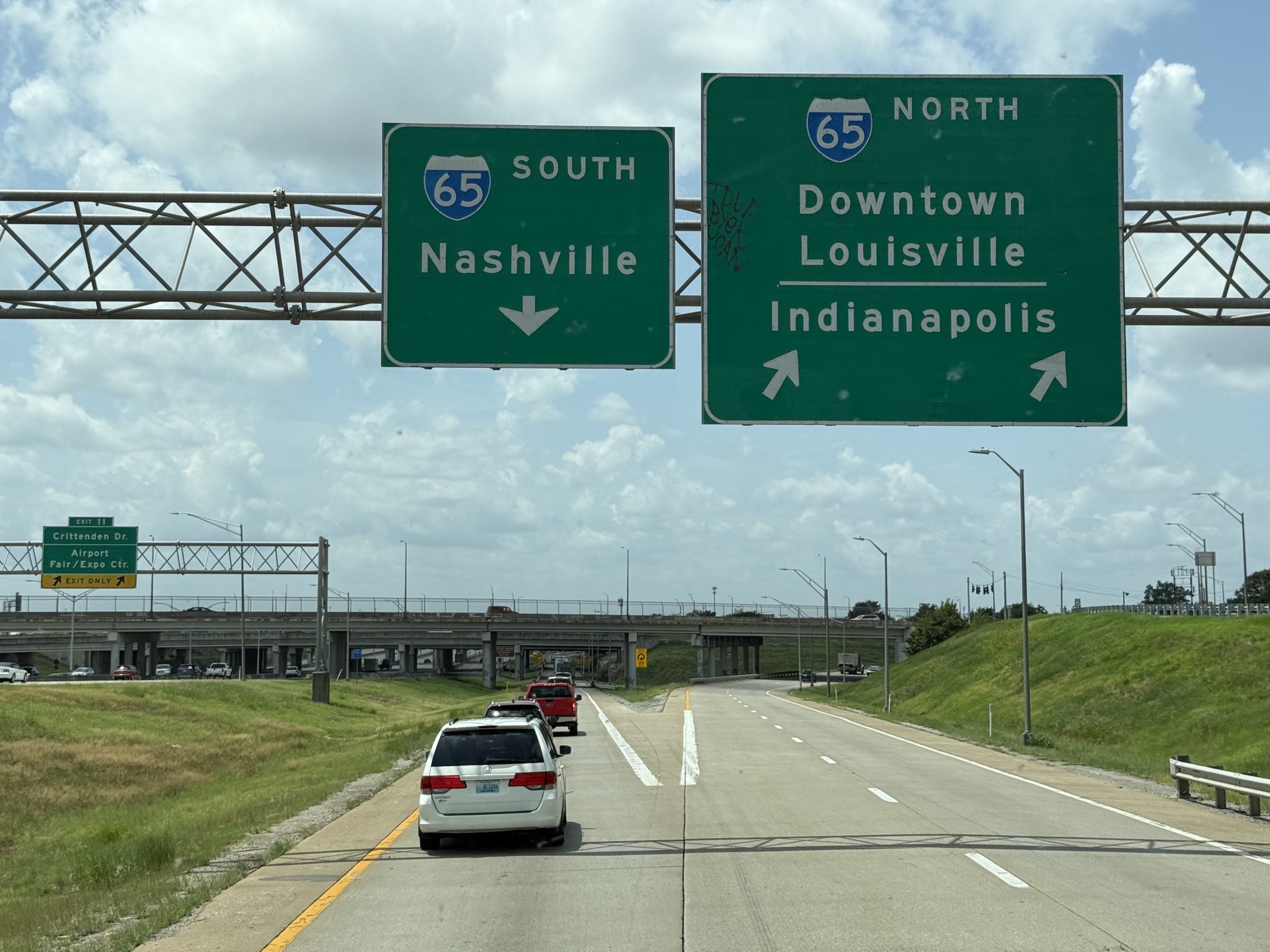Exit to I-65 South