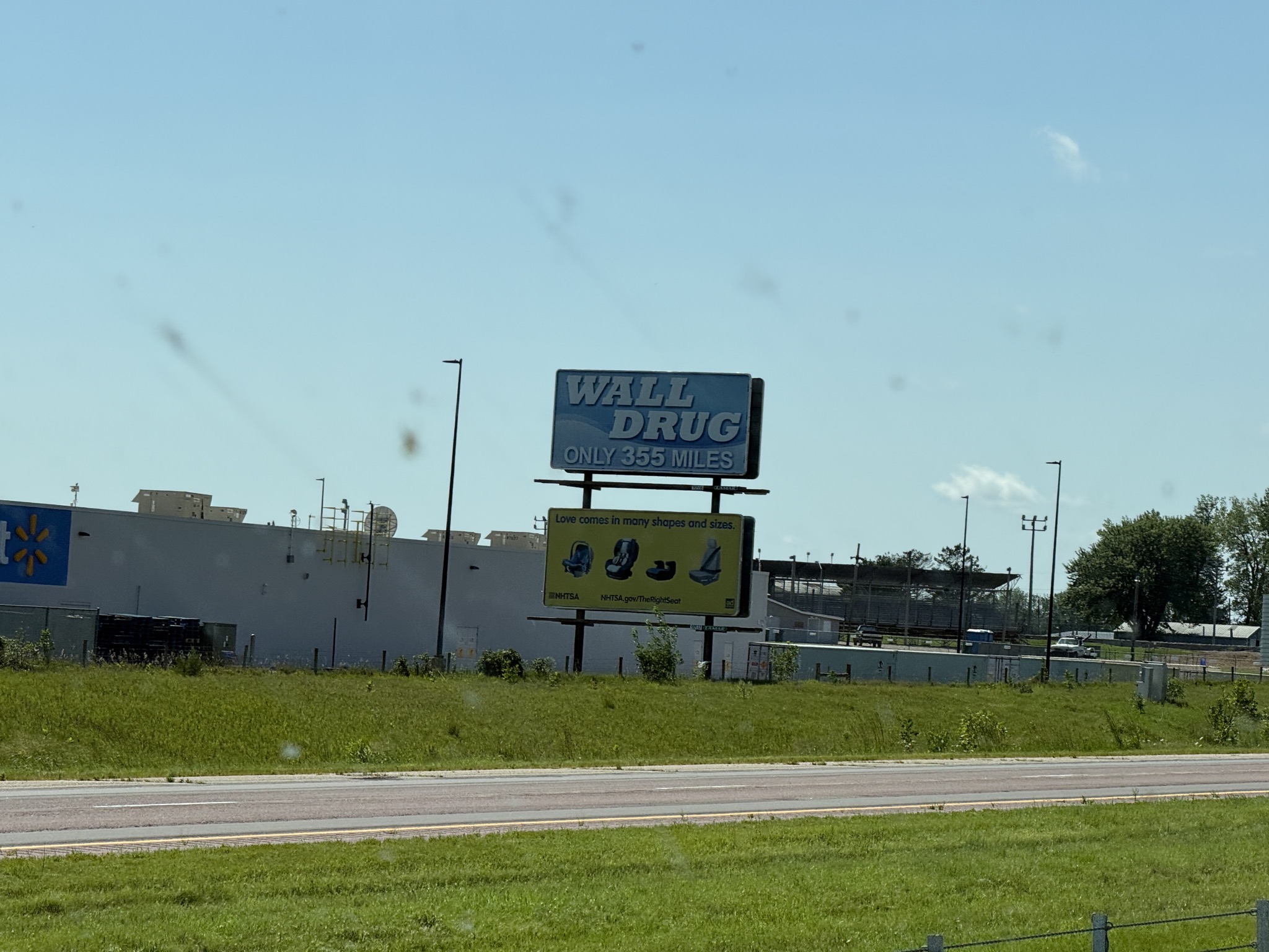 Wall Drug in 355 miles