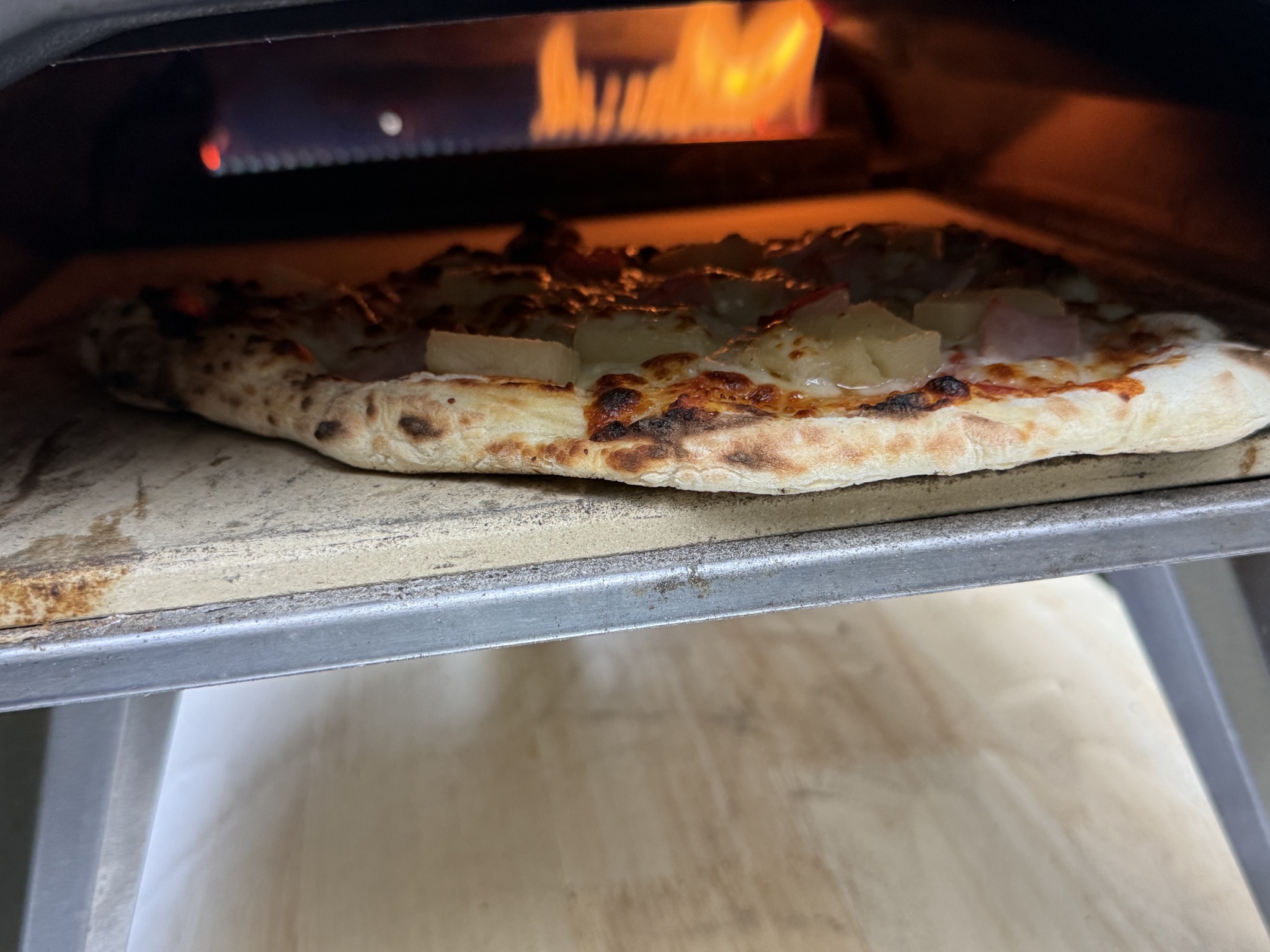 Pizza oven